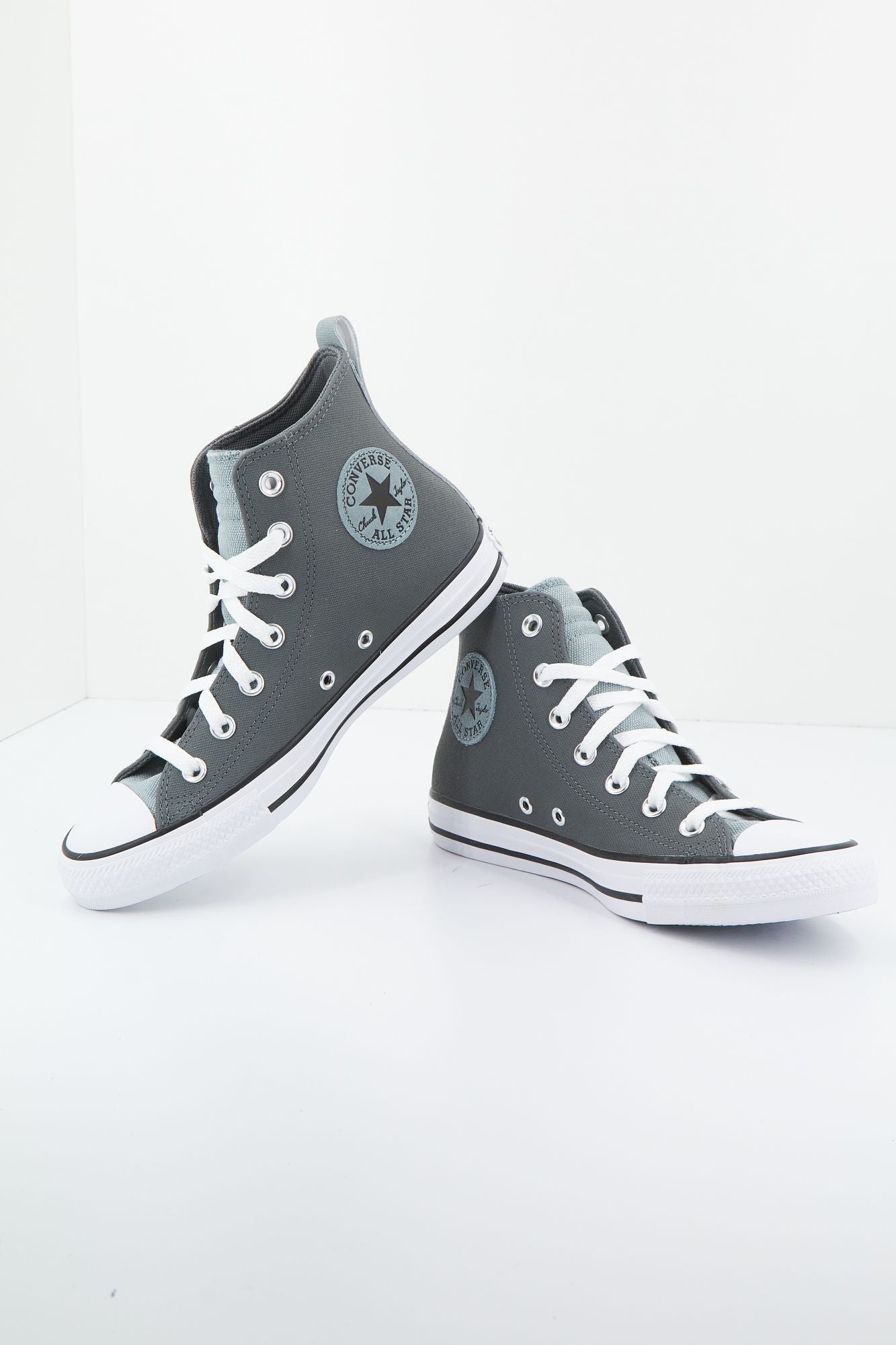 CONVERSE CHUCK TAYLOR ALL HI CYBER en color GRIS (1)
