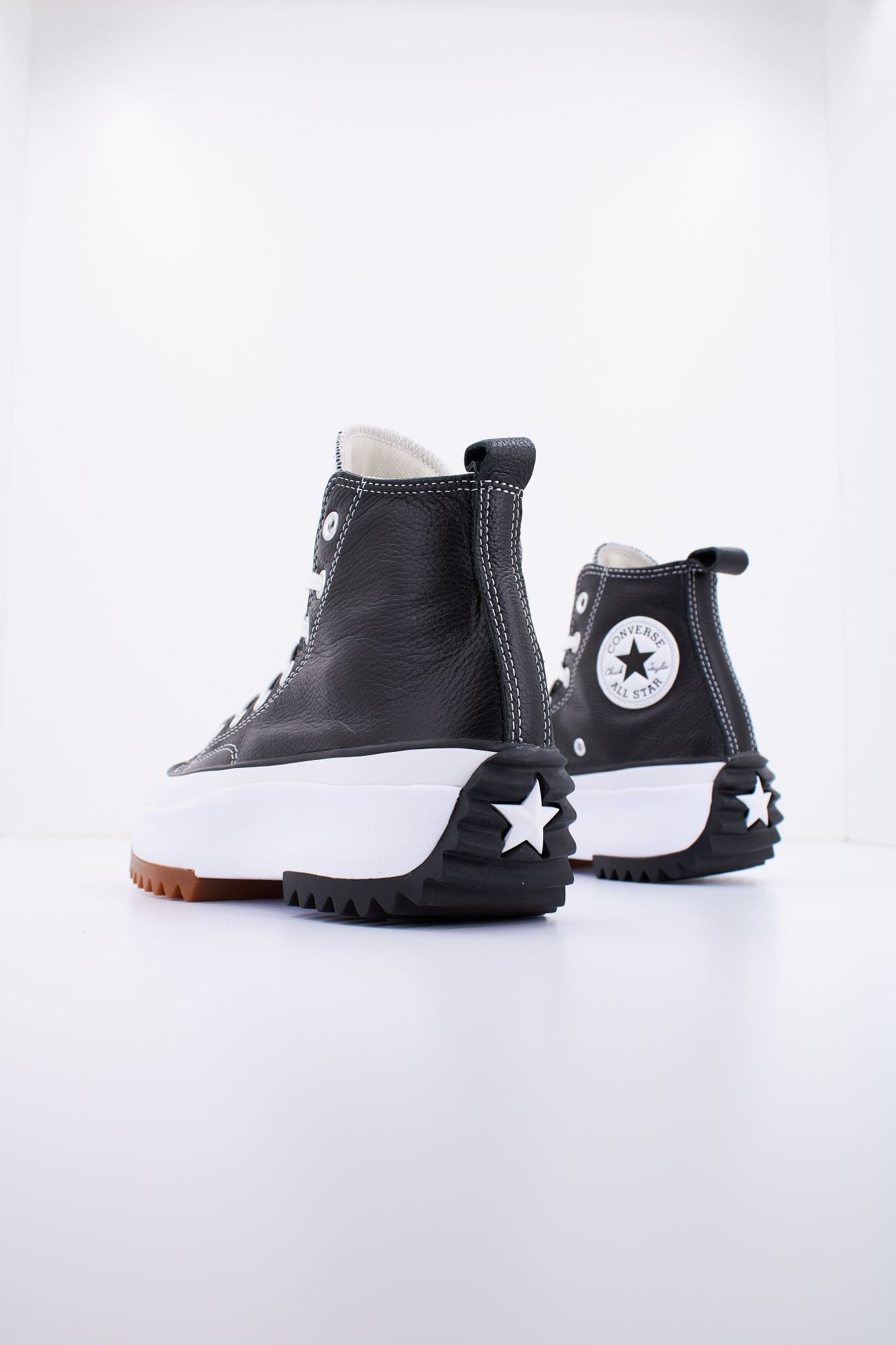 CONVERSE CHUCK TAYLOR ALL STAR RUN STAR HIKE HI en color NEGRO (3)