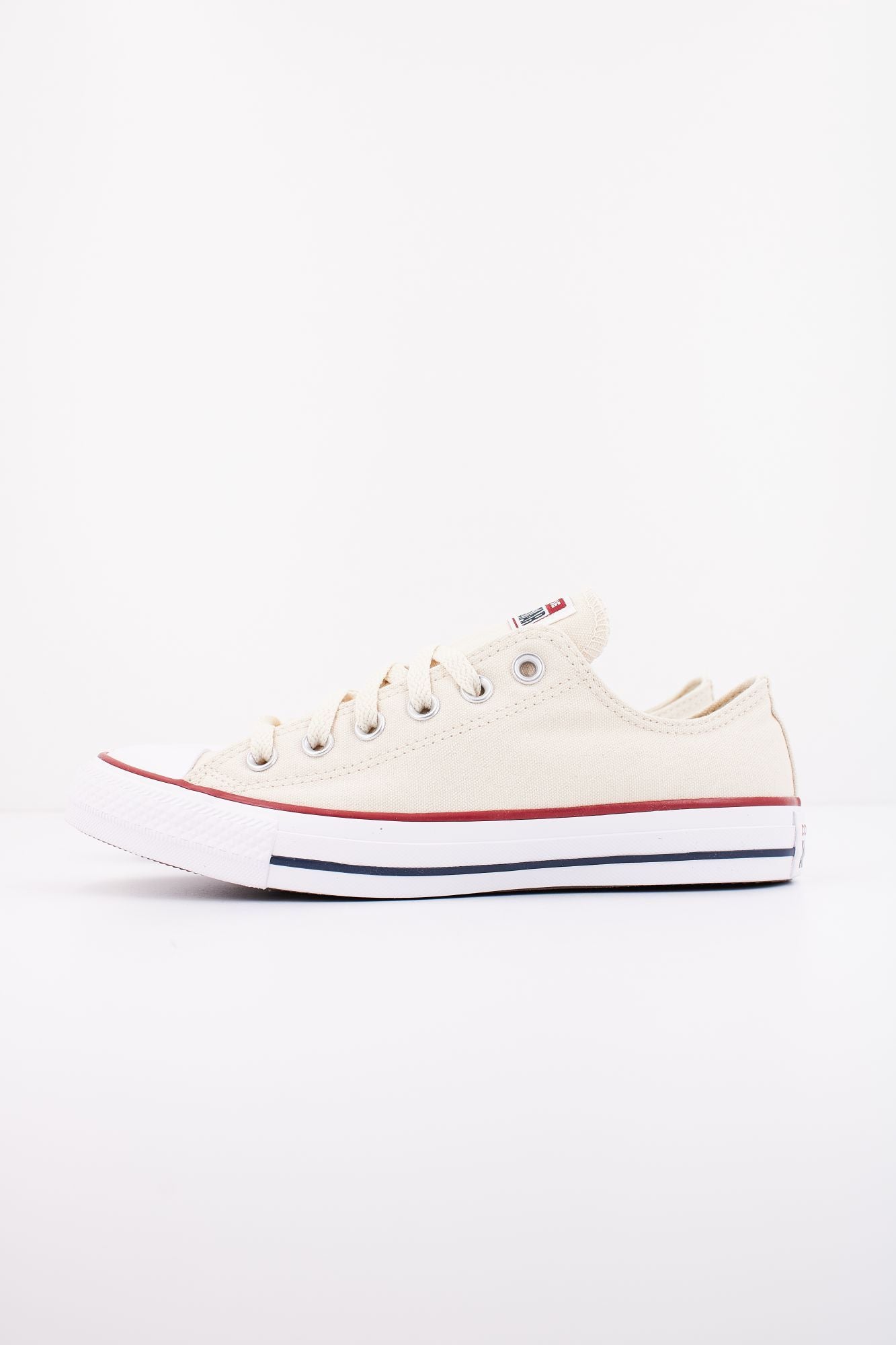 CONVERSE CHUCK TAYLOR ALL STAR CLASS en color BEIS (1)