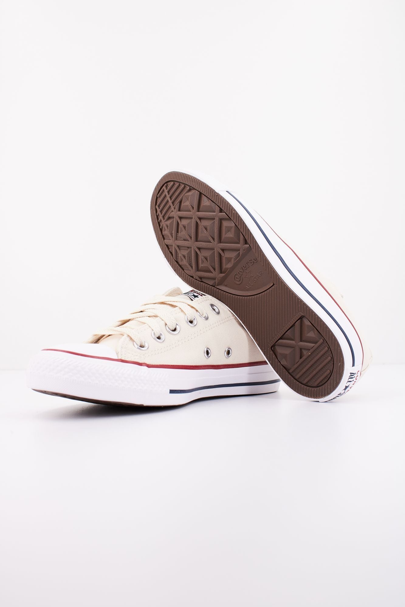 CONVERSE CHUCK TAYLOR ALL STAR CLASS en color BEIS (4)