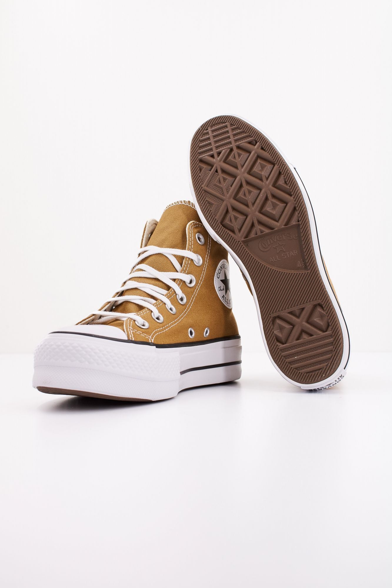 CONVERSE CHUCK TAYLOR ALL STAR PLATFORM en color MARRON (4)