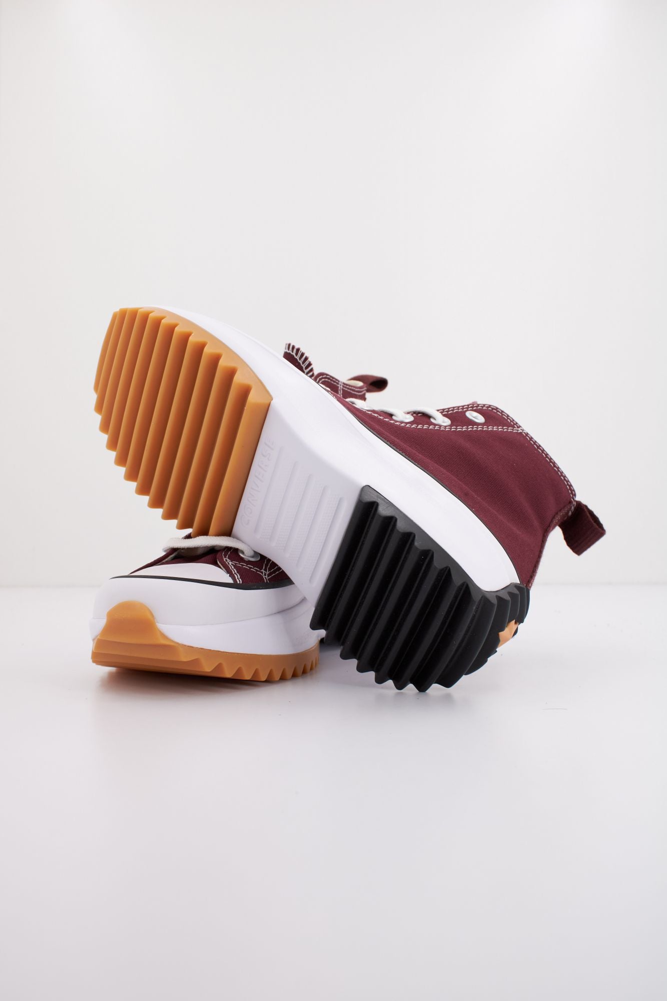 CONVERSE RUN STAR HIKE HI en color BRONCE (4)