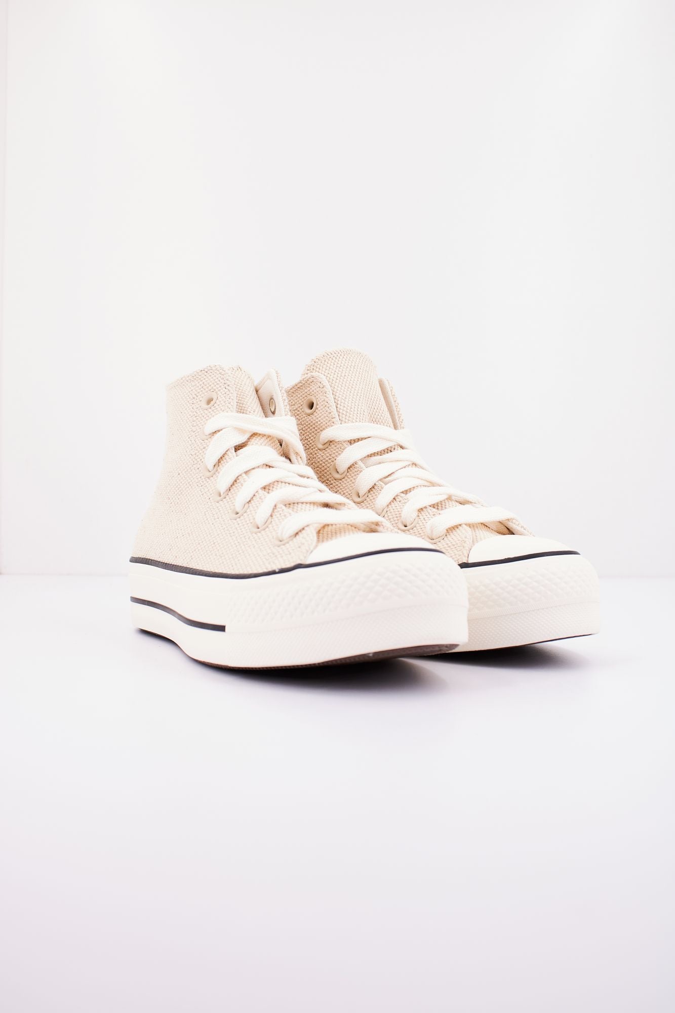 CONVERSE CHUCK TAYLOR ALL LIFT CANVAS & LEATHER en color BEIS (2)