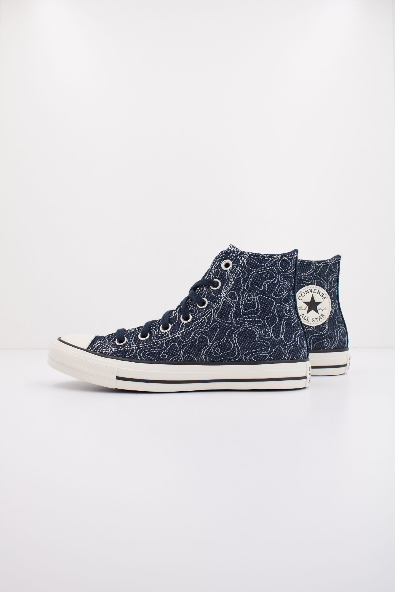 CONVERSE CHUCK TAYLOR ALL STAR HI en color AZUL (1)