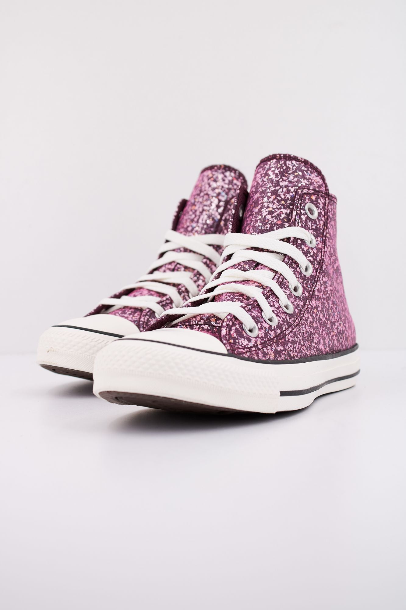 CONVERSE CHUCK TAYLOR ALL STAR HI en color ROSA (2)