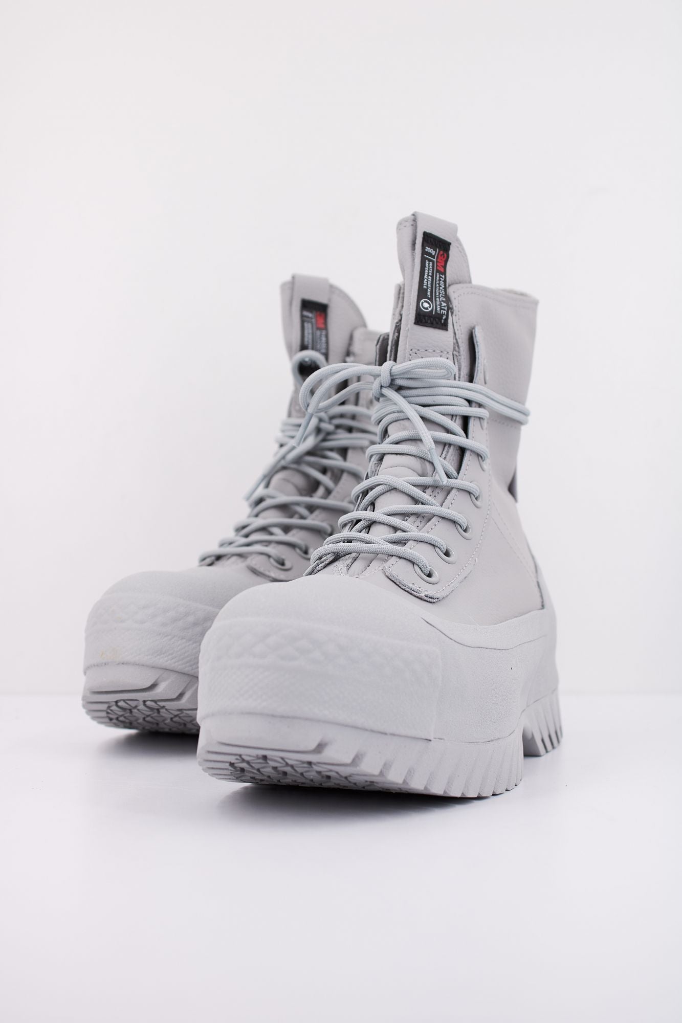 CONVERSE CHUCK TAYLOR ALL STAR LUGGED 2.0 WATERPROOF en color GRIS (2)