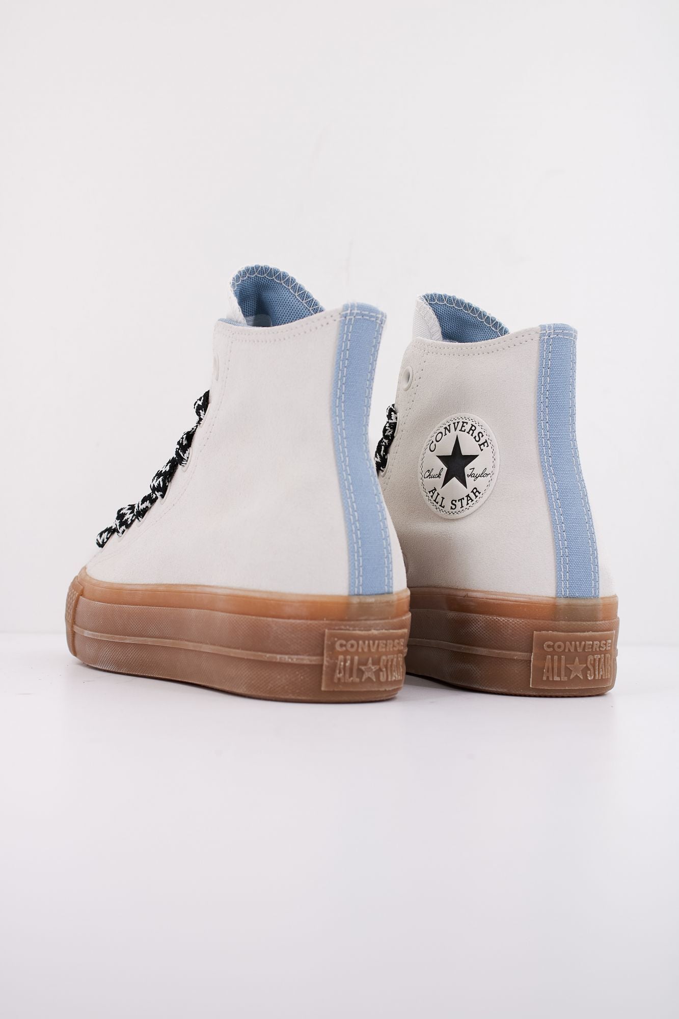 CONVERSE CHUCK TAYLOR ALL STAR LIFT en color BLANCO (4)