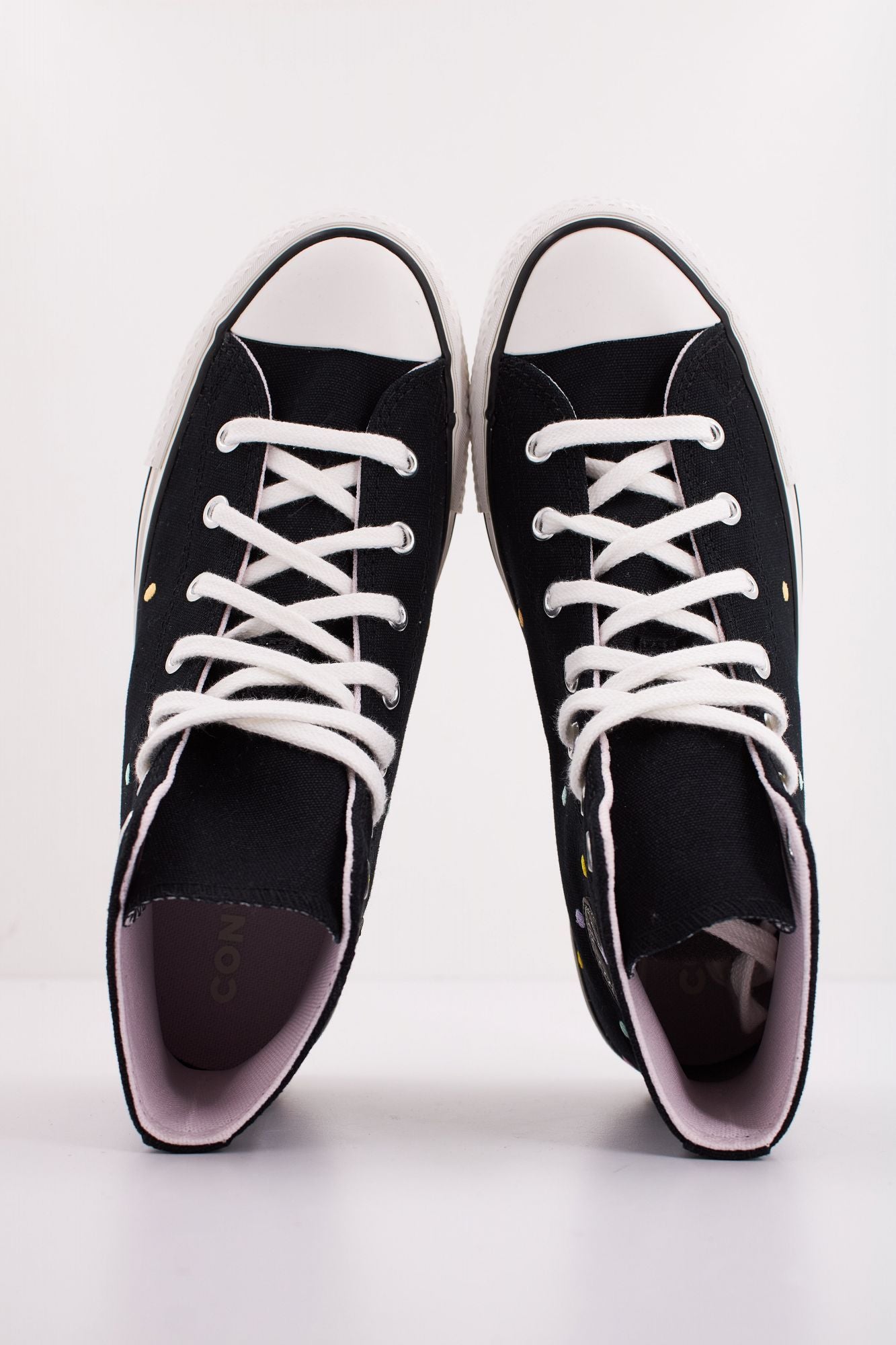 CONVERSE Chuck Taylor All Star Lift Polka Dots Platform en color NEGRO (3)