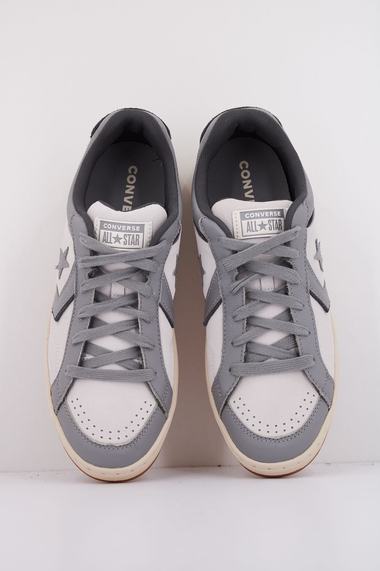 CONVERSE PRO BLAZE CLASSIC LEATHER & SUEDE en color GRIS (3)