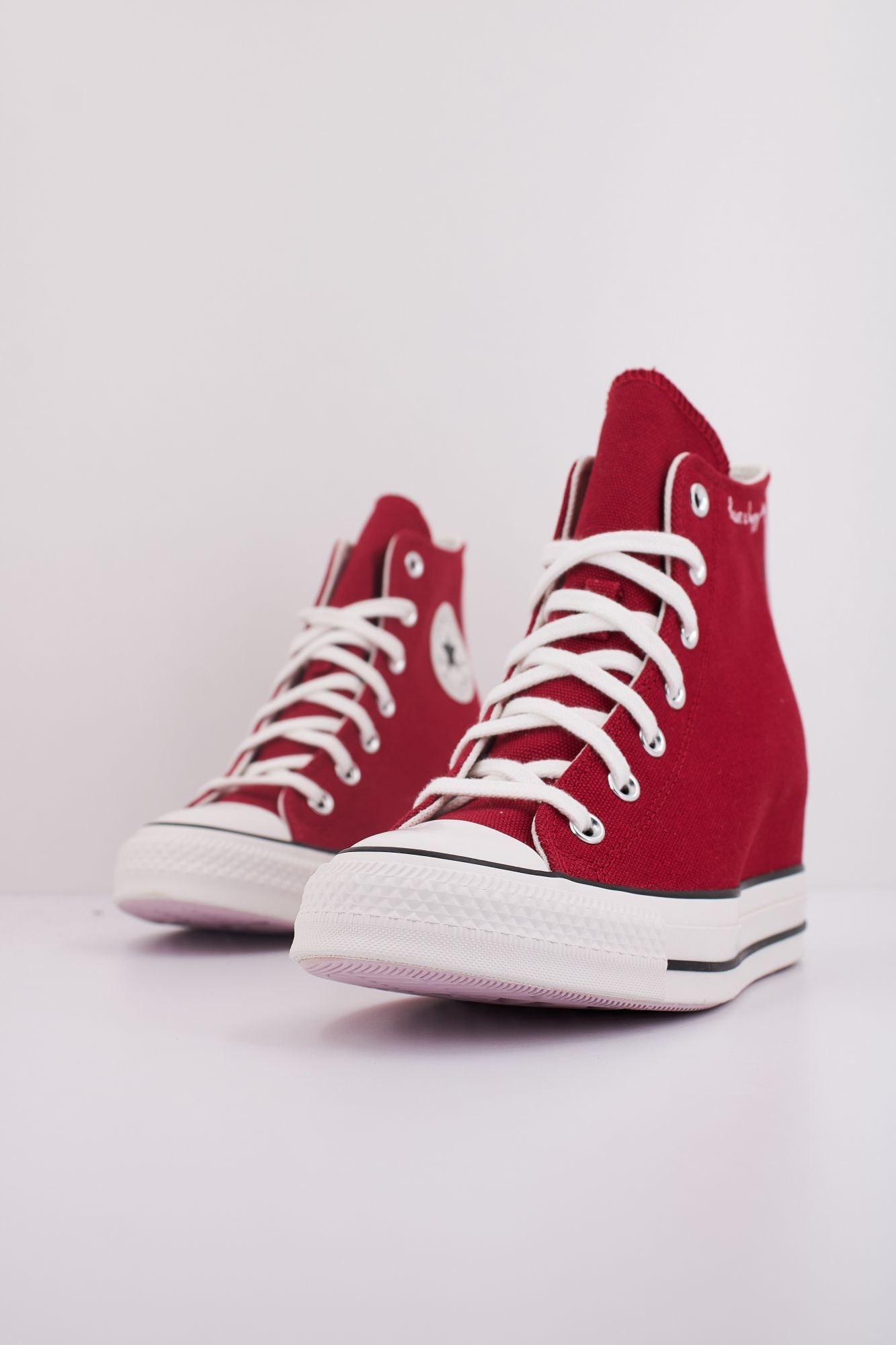 CONVERSE CHUCK TAYLOR ALL STAR WEDGE en color BURDEOS (2)