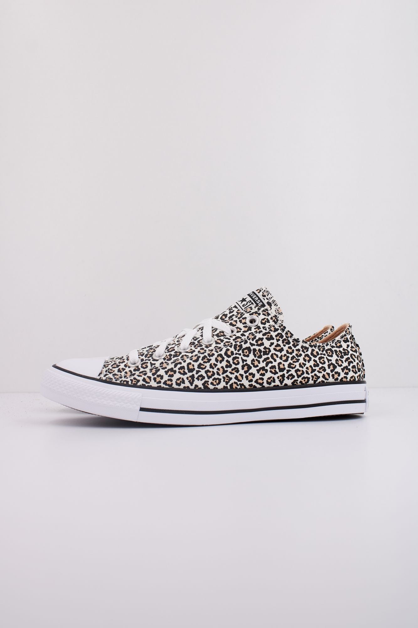 CONVERSE CHUCK TAYLOR ALL STAR en color ANIMAL PRINT (1)