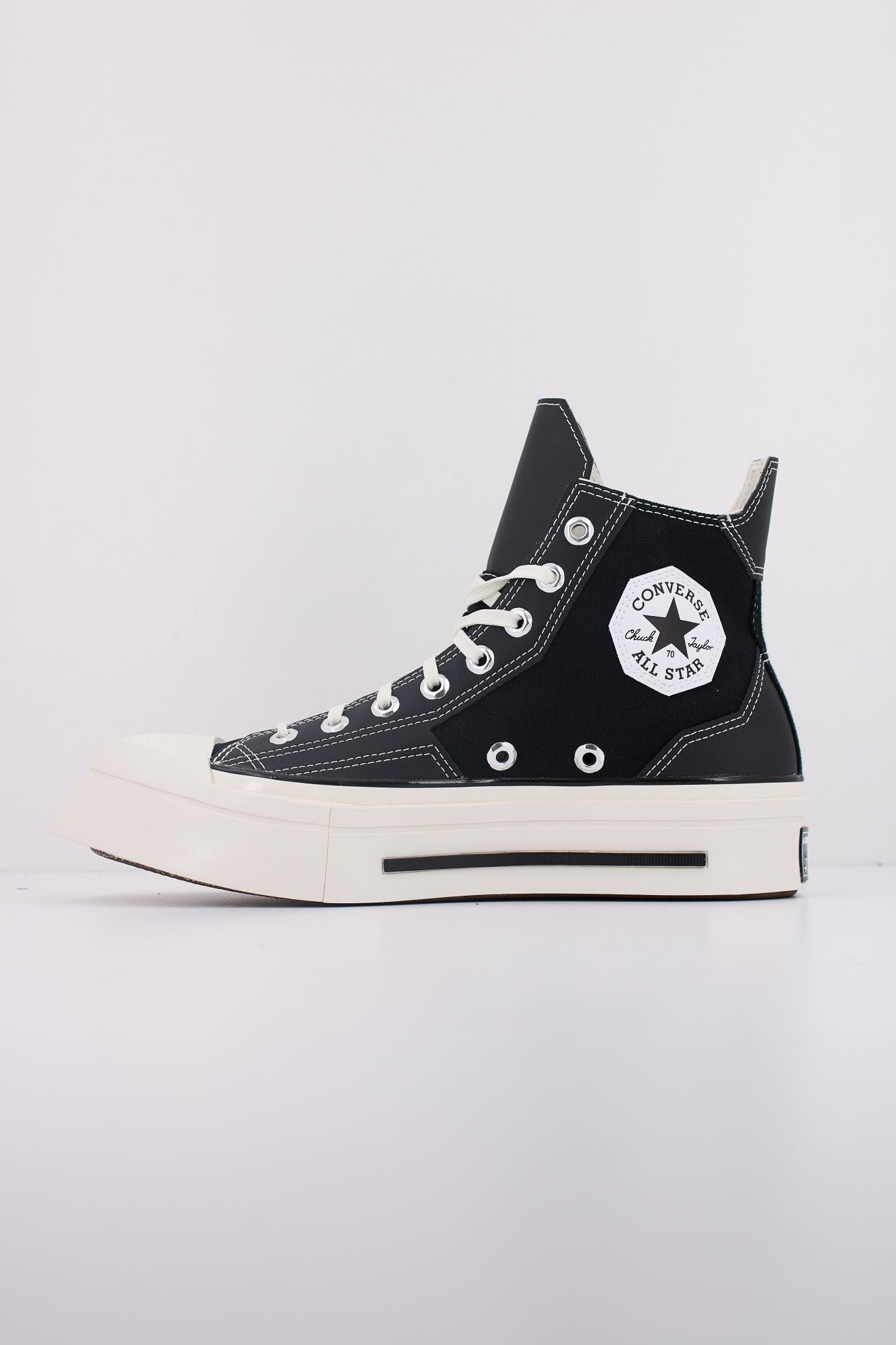 CONVERSE CHUCK TAYLOR ALL STAR 70 DE LUXE SQUARED en color NEGRO (1)