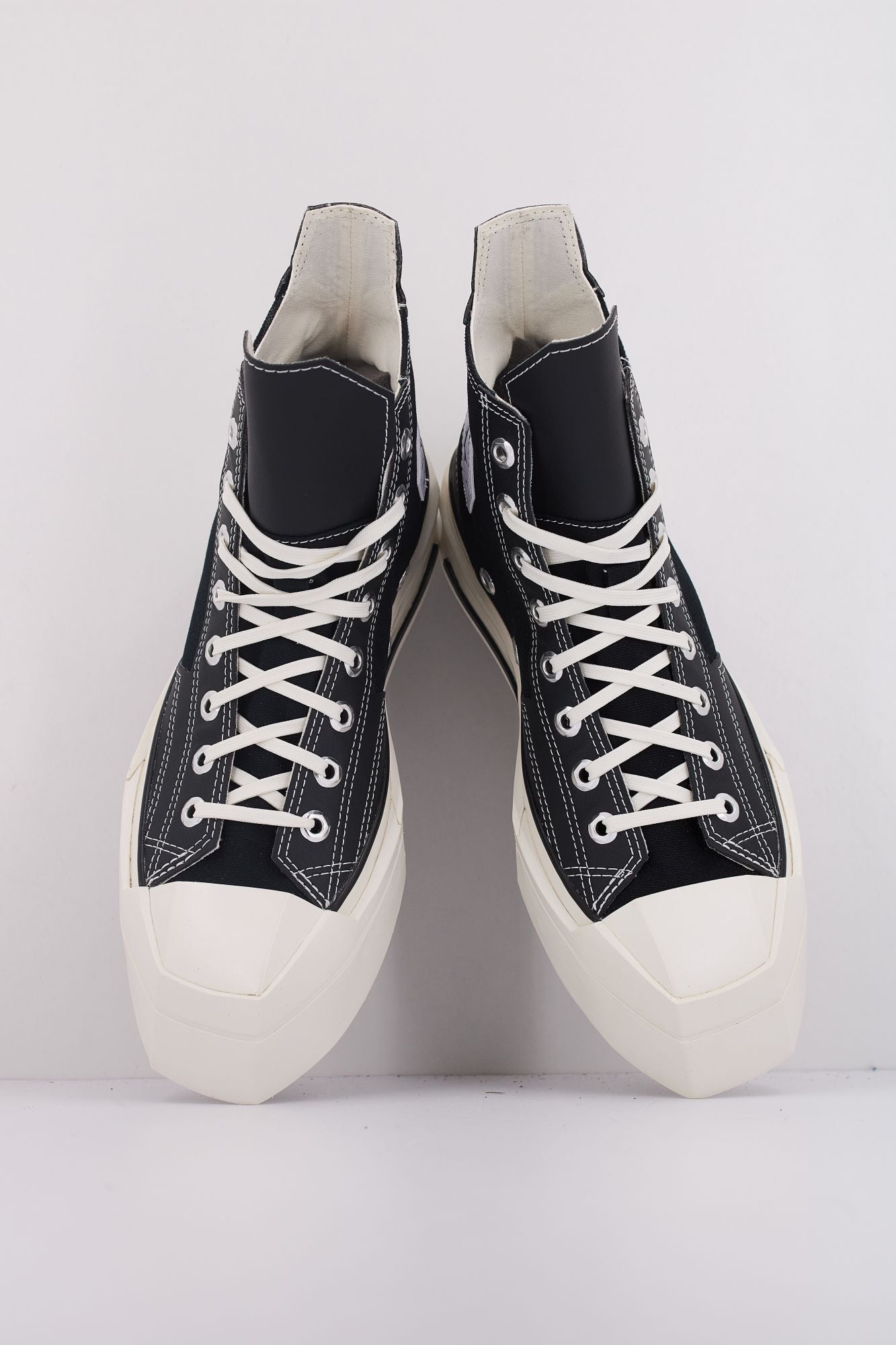 CONVERSE CHUCK TAYLOR ALL STAR 70 DE LUXE SQUARED en color NEGRO (3)