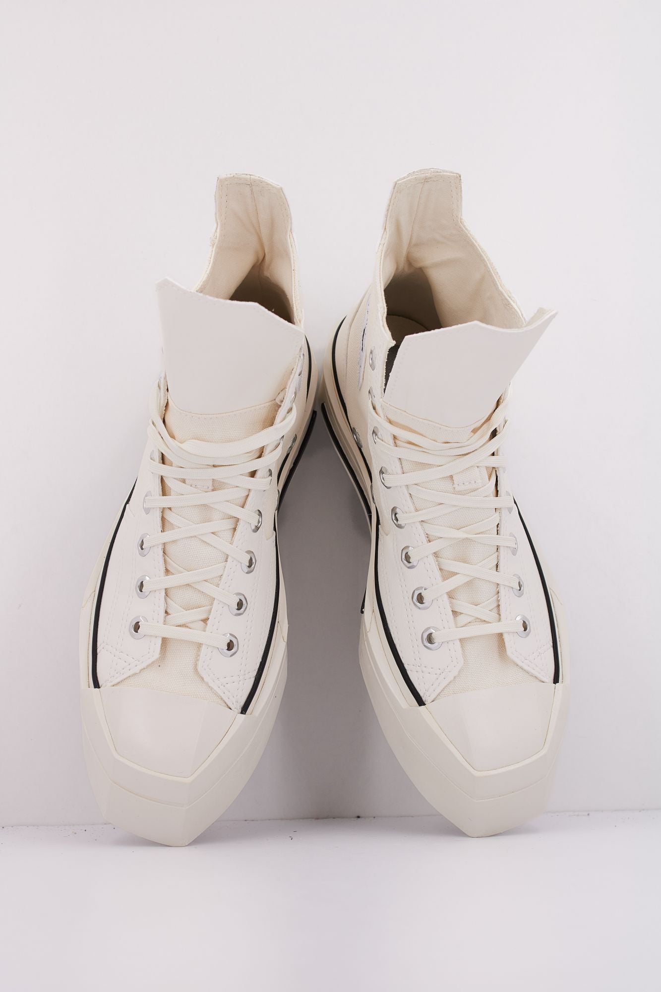 CONVERSE CHUCK 70 DE LUXE SQUARED en color BLANCO (3)