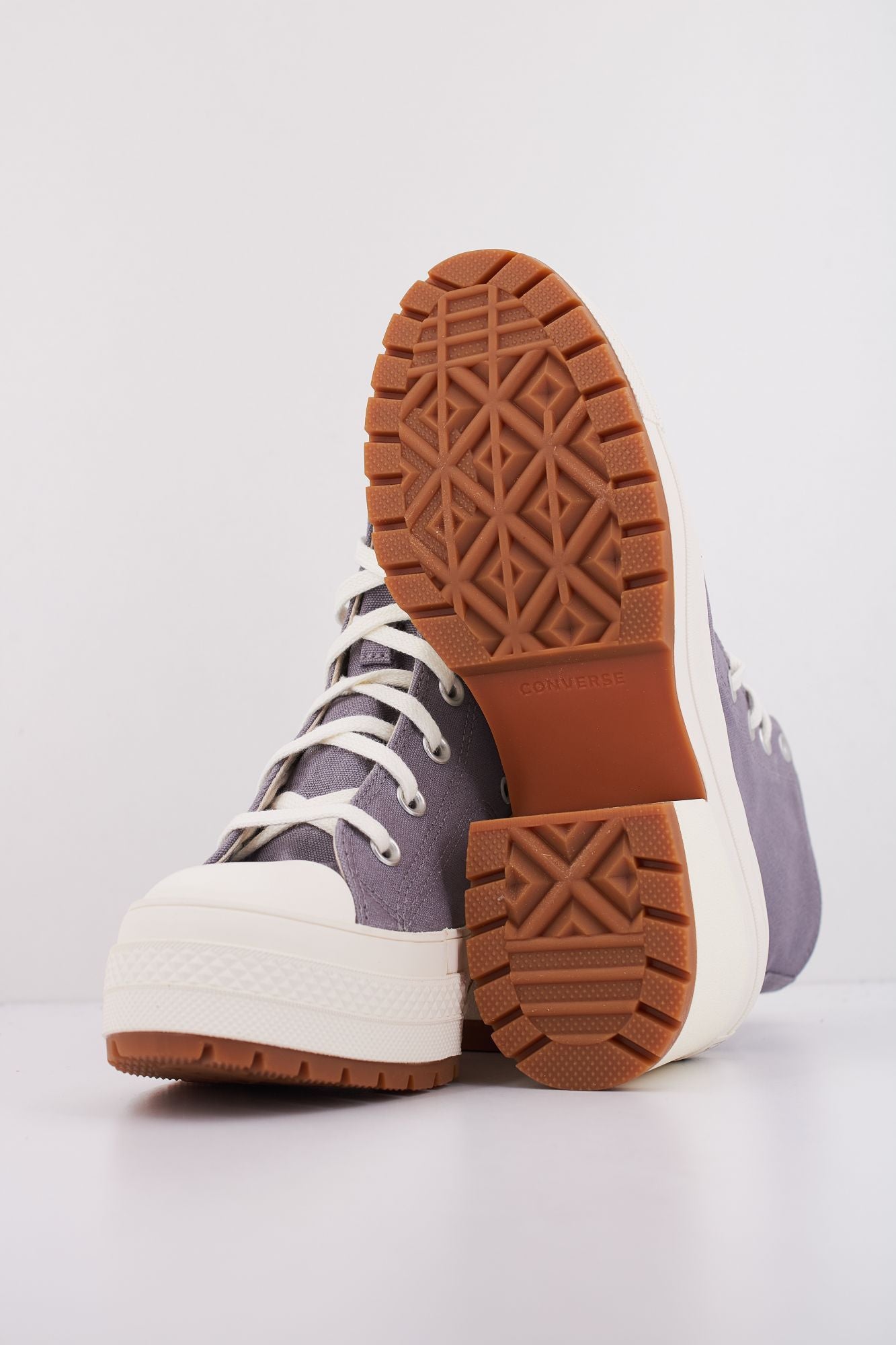 CONVERSE CHUCK 70 DE LUXE HEEL en color VIOLETA (5)