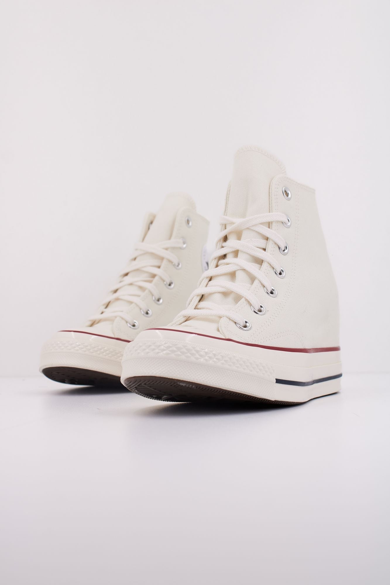 CONVERSE CHUCK 70 en color BLANCO (2)
