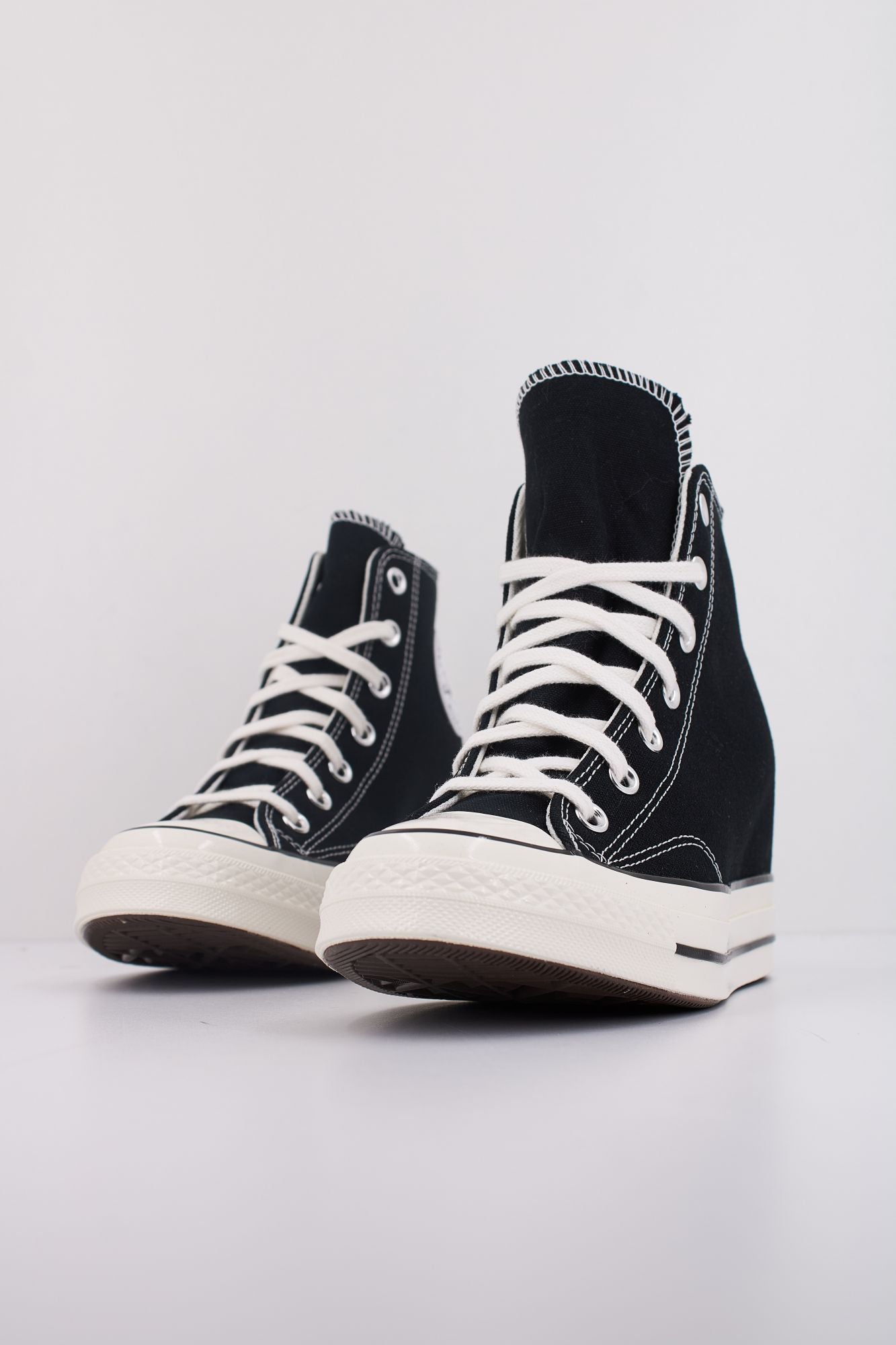 CONVERSE CHUCK 70 WEDGE en color NEGRO (2)