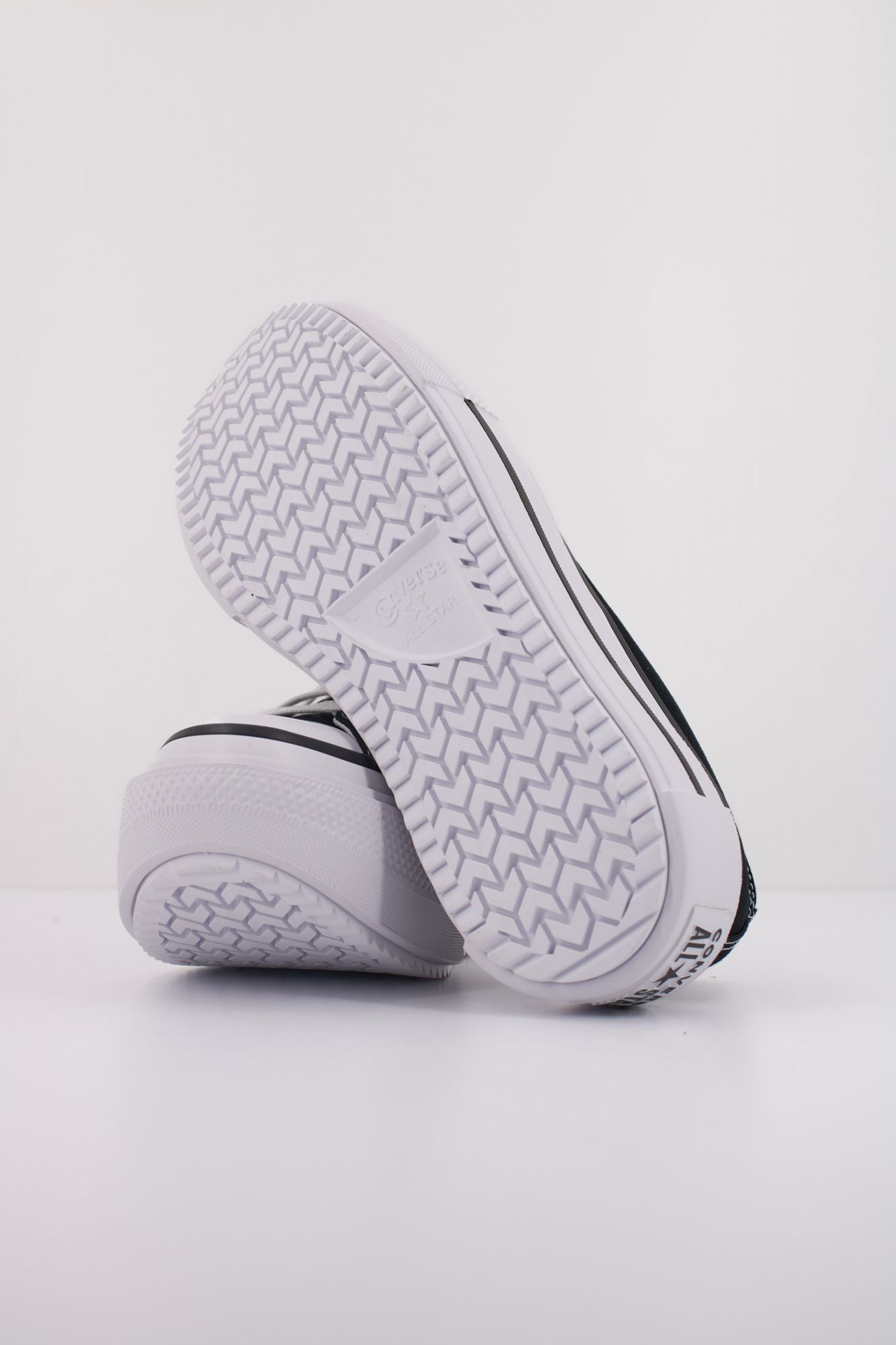 CONVERSE CHUCK TAYLOR ALL STAR LIFT DOUBLE STACK OX en color NEGRO (5)