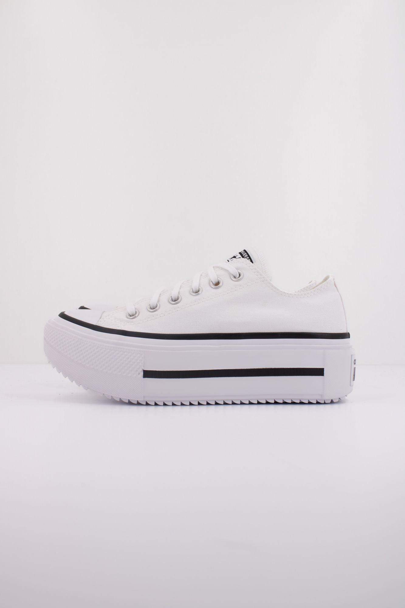 CONVERSE CHUCK TAYLOR ALL STAR LIFT DOUBLE STACK OX en color BLANCO (1)