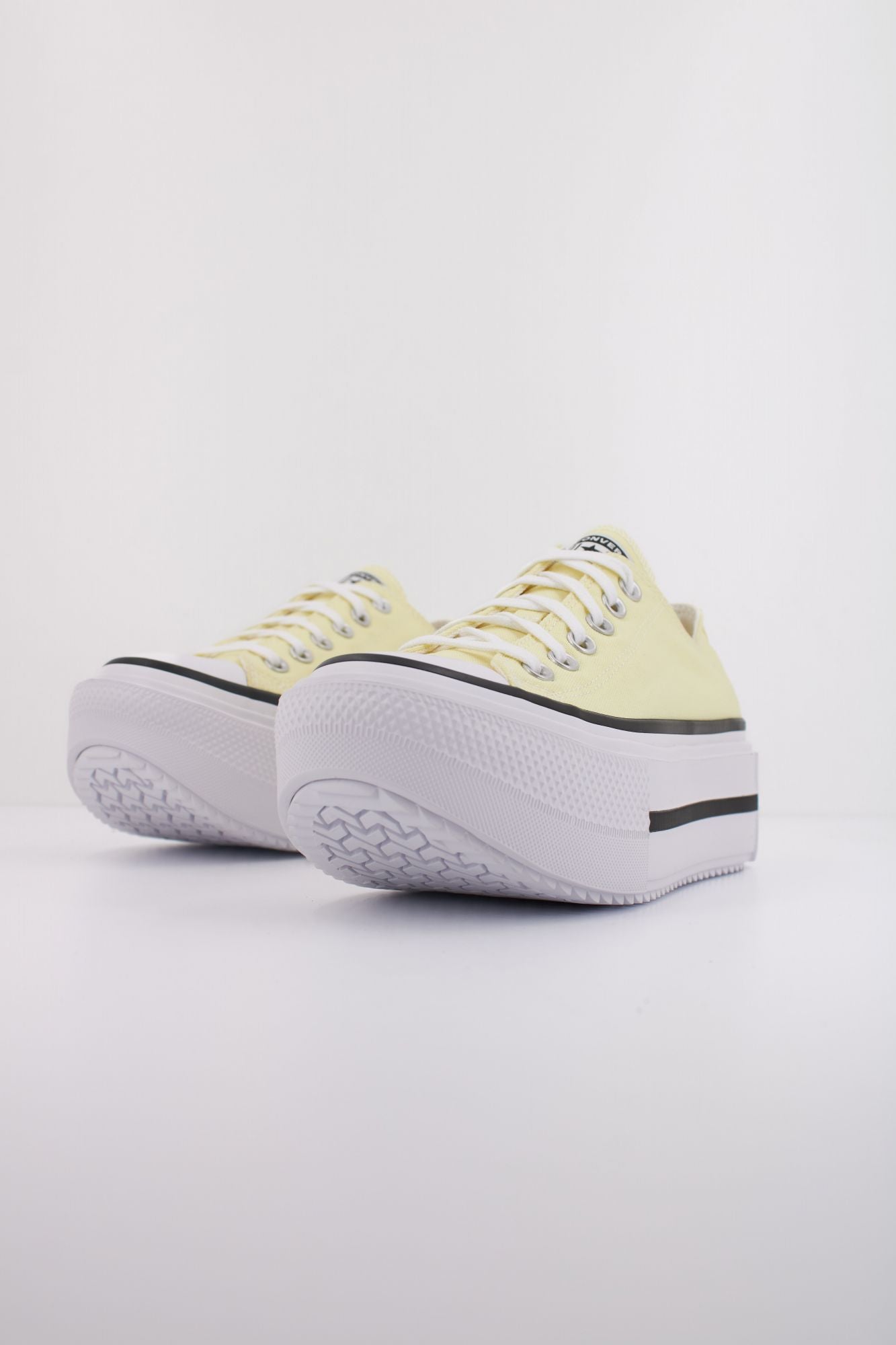 CONVERSE CHUCK TAYLOR ALL STAR LIFT DOUBLE STACK OX en color AMARILLO (2)