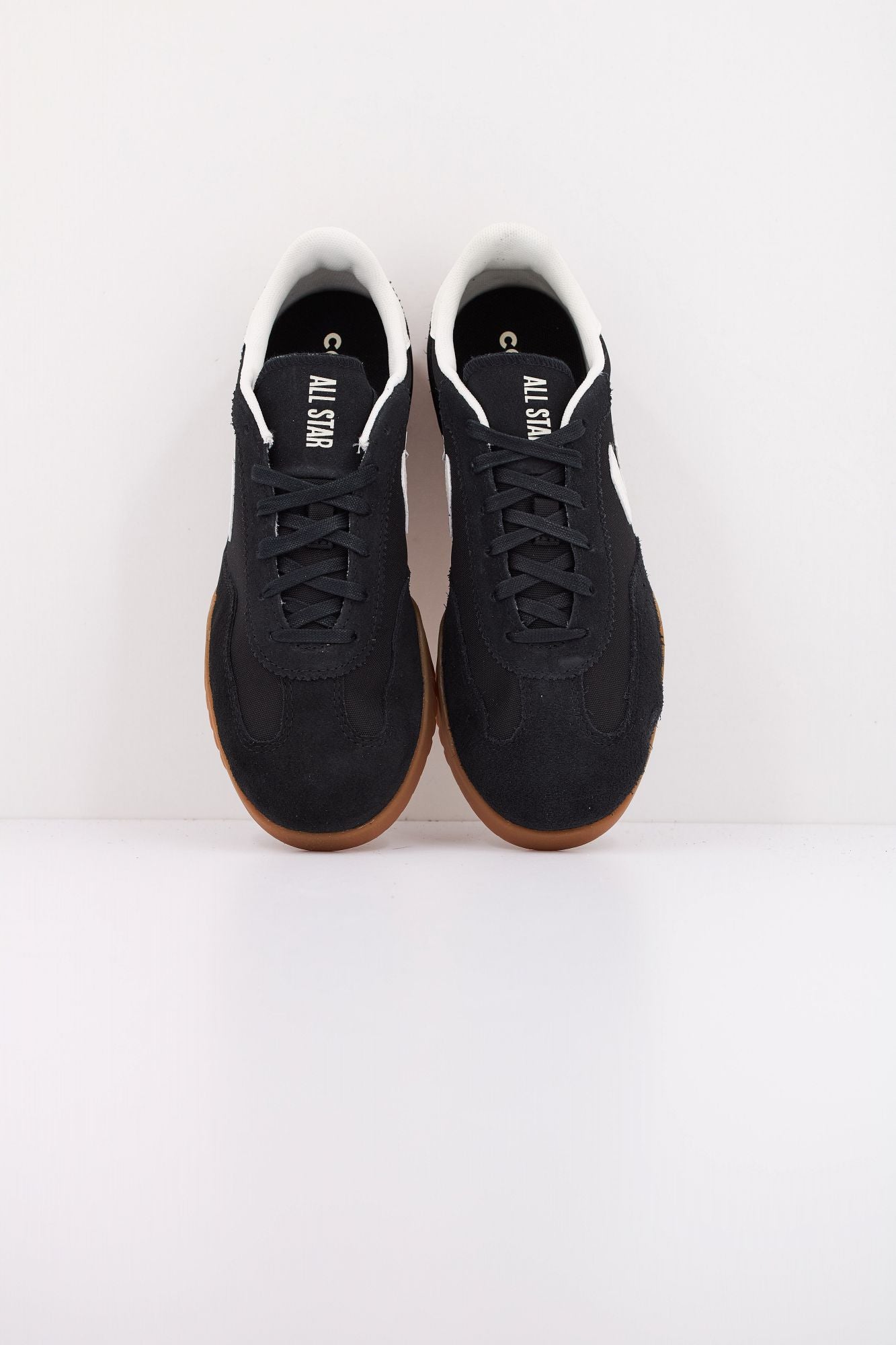 CONVERSE RUN STAR TRAINER en color NEGRO (3)