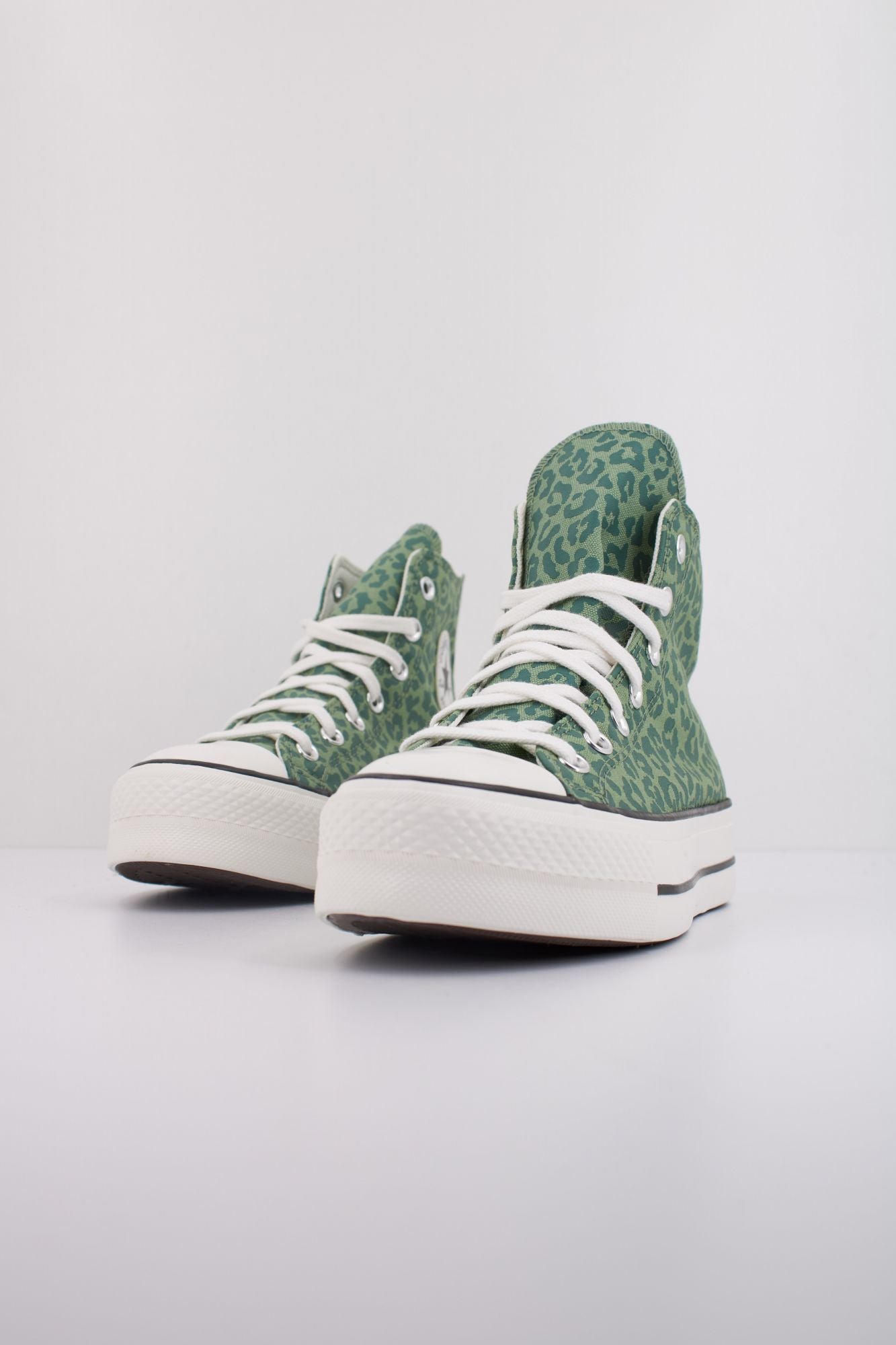 CONVERSE CHUCK TAYLOR ALL STAR LIFT HI en color VERDE (2)