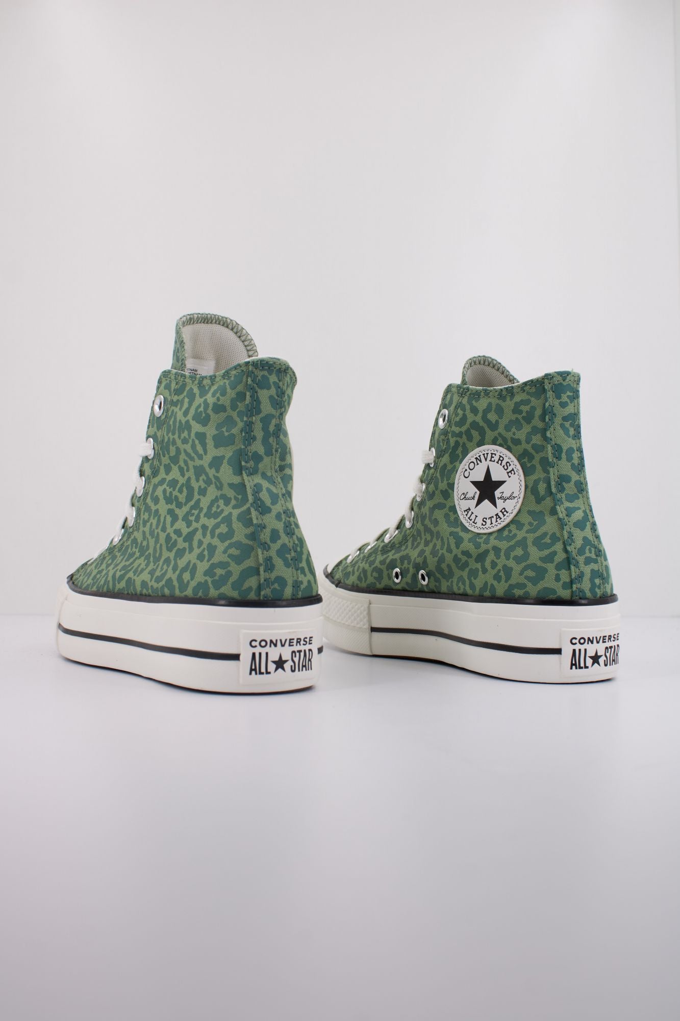 CONVERSE CHUCK TAYLOR ALL STAR LIFT HI en color VERDE (4)