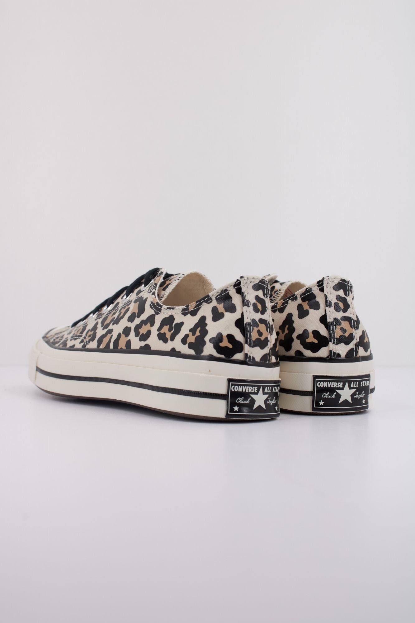 CONVERSE CHUCK TAYLOR ALL STAR 70 OX en color ANIMAL PRINT (4)