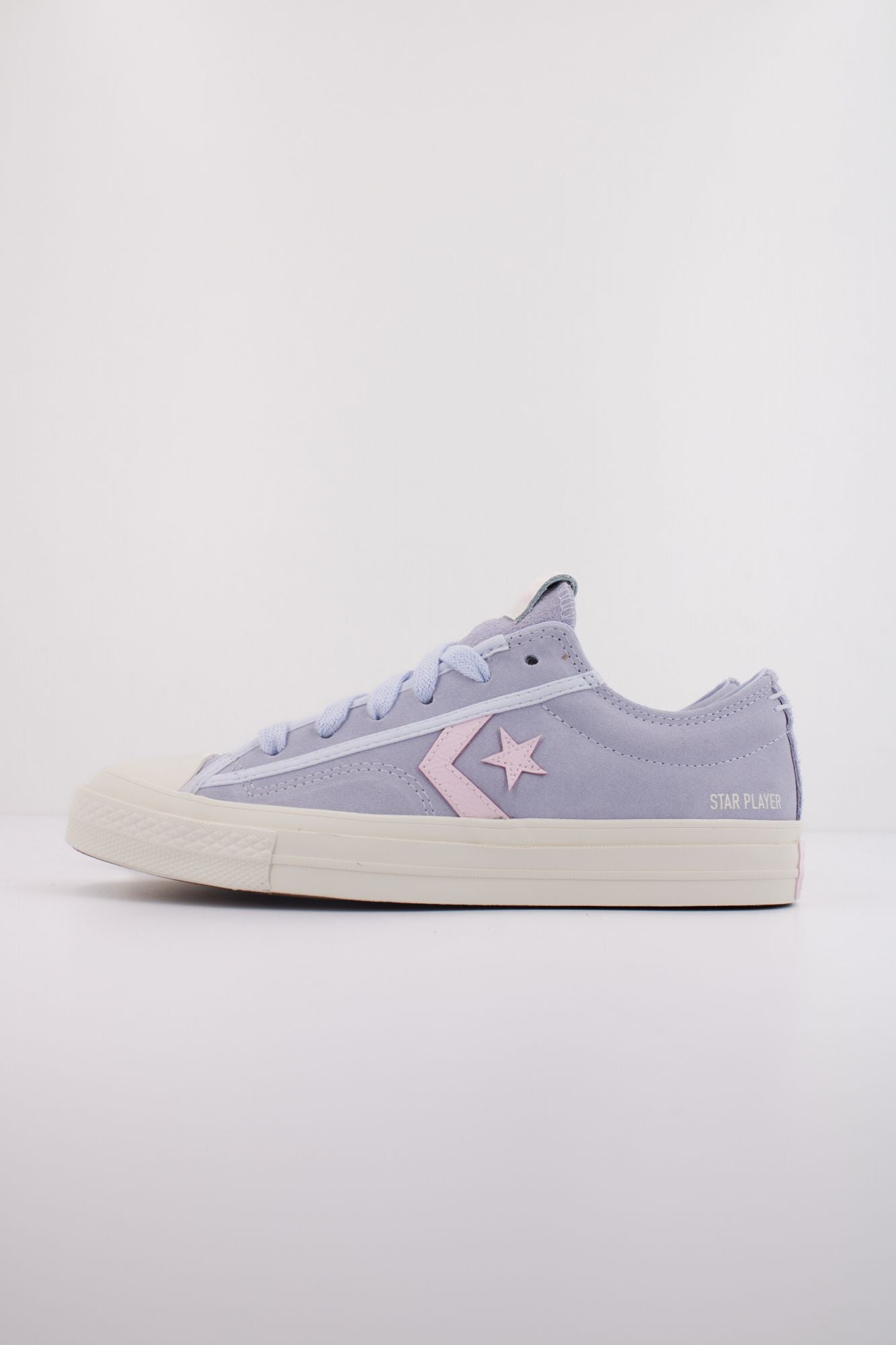 CONVERSE STAR PLAYER 76 SUEDE en color VIOLETA (1)