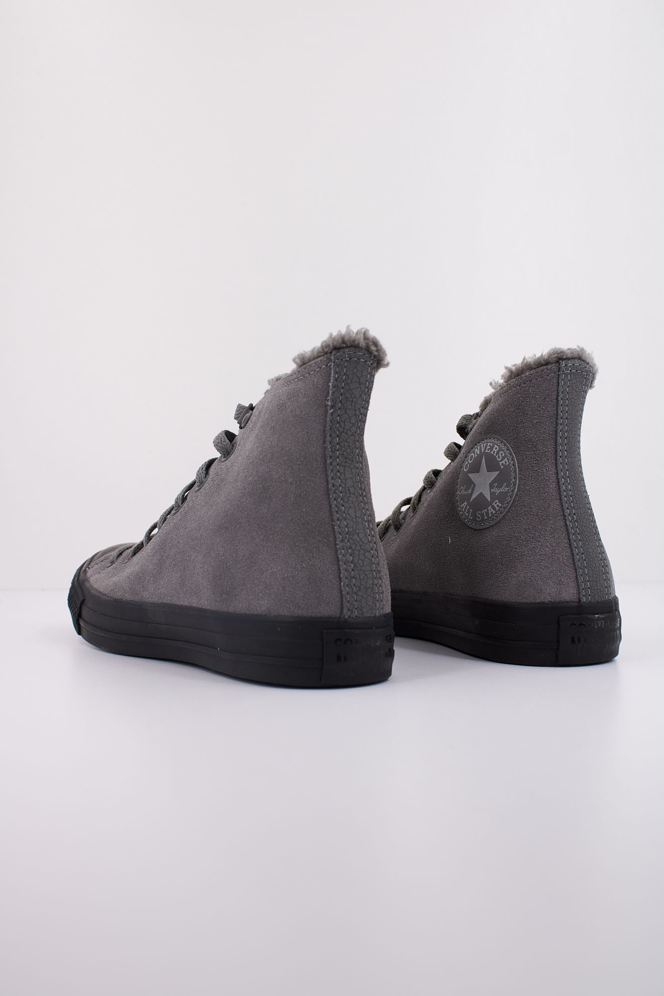CONVERSE CHUCK TAYLOR ALL STAR HI en color GRIS (4)