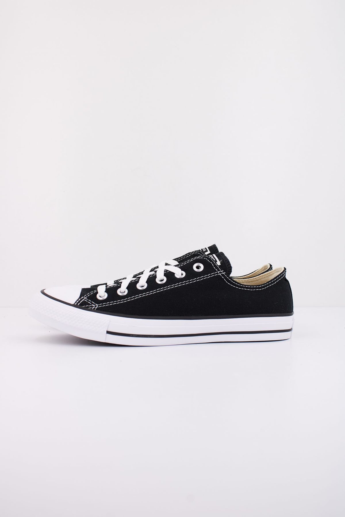 CONVERSE CHUCK TAYLOR ALL STAR OX M9166C en color NEGRO (1)