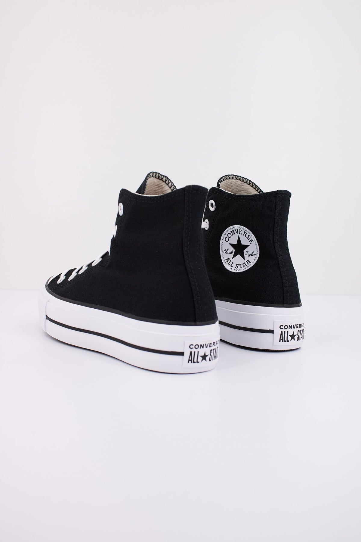 CONVERSE CHUCK TAYLOR ALL STAR LIFT 560845C en color NEGRO (4)