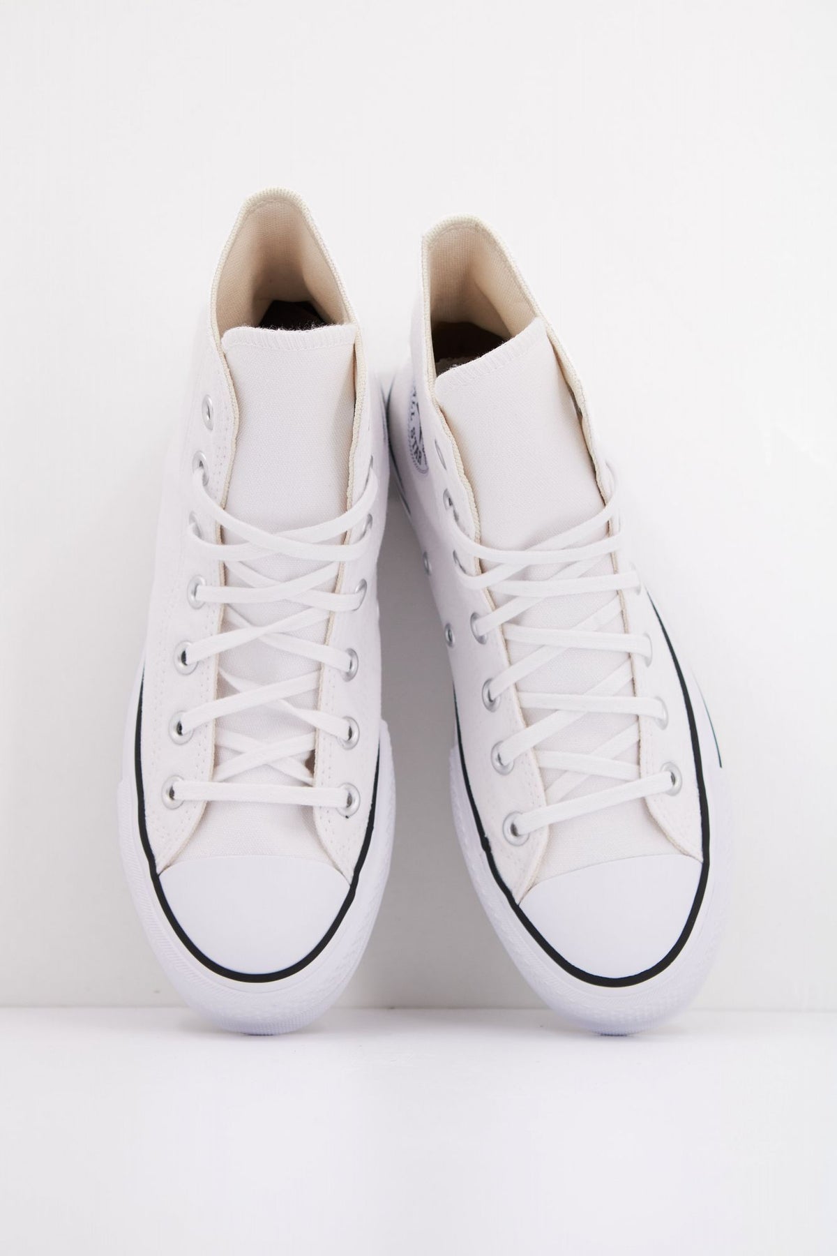 CONVERSE CHUCK TAYLOR ALL STAR LIFT 560846C en color BLANCO (3)