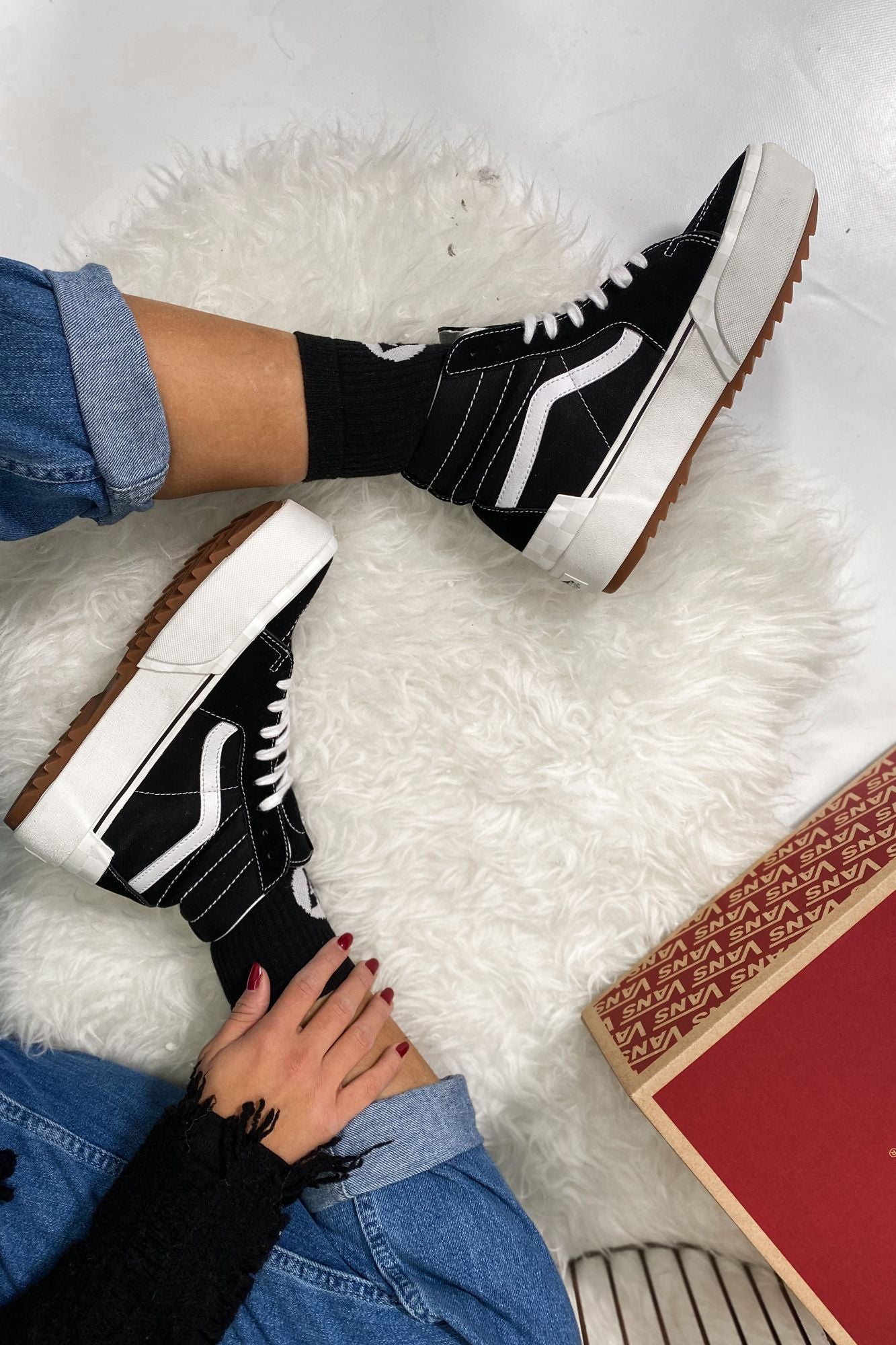 VANS UA SK8-HI STACKED HI en color NEGRO (1)