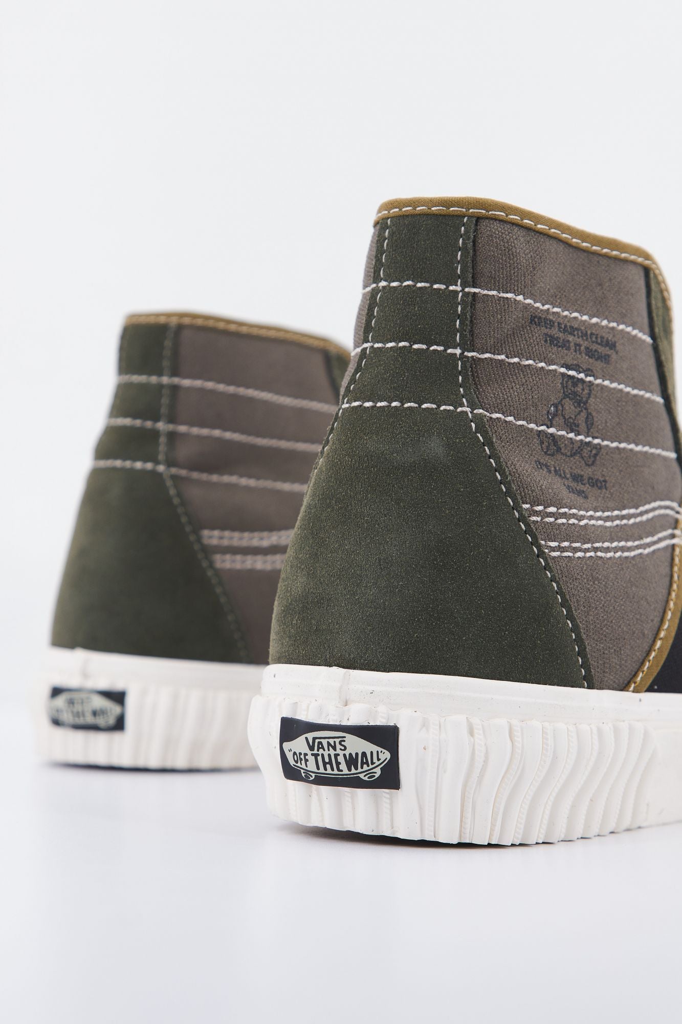 VANS UA SK8-HI GYM ISSUE en color VERDE (3)