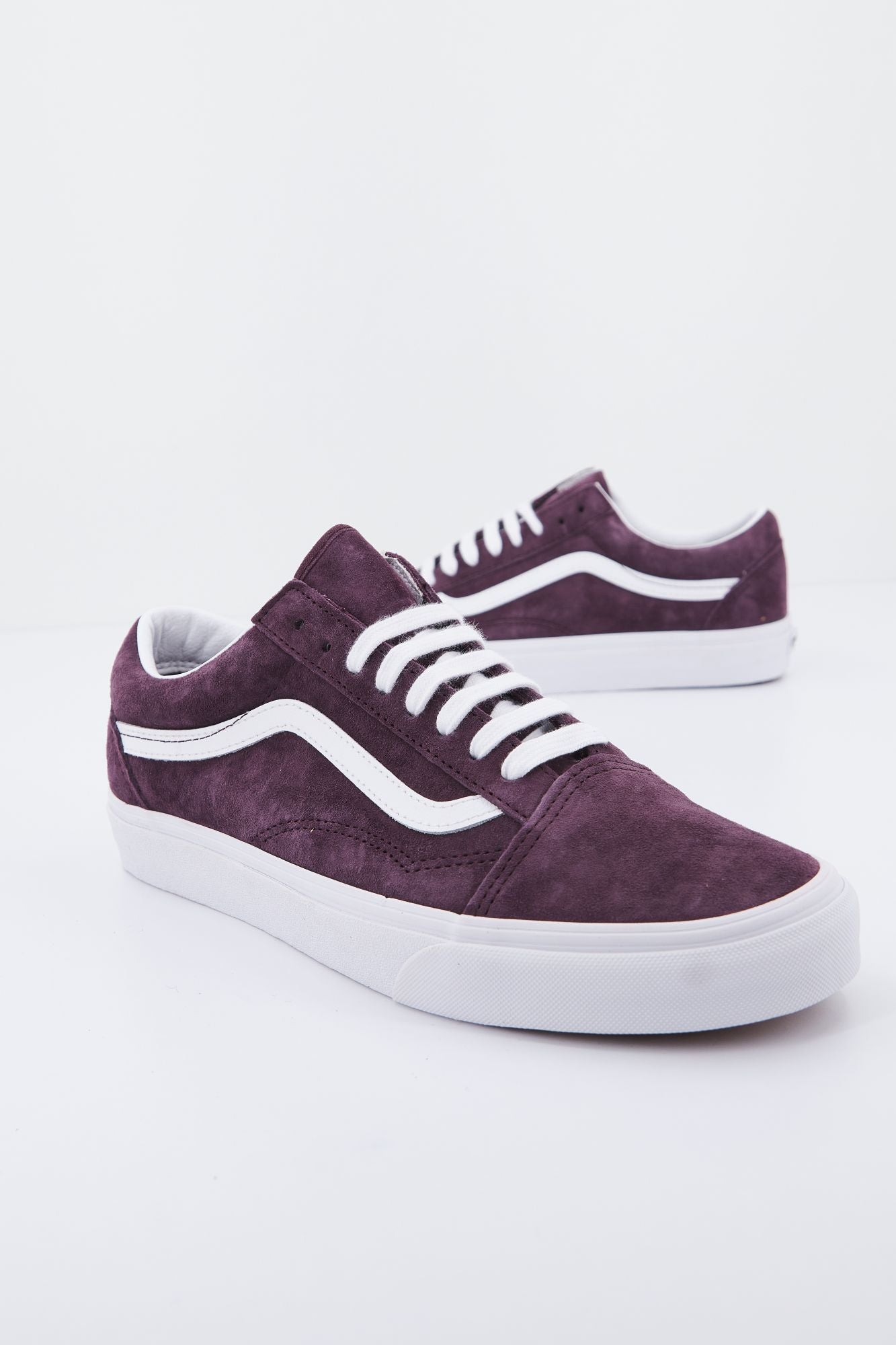 VANS UA OLD SKOOL en color VIOLETA (1)