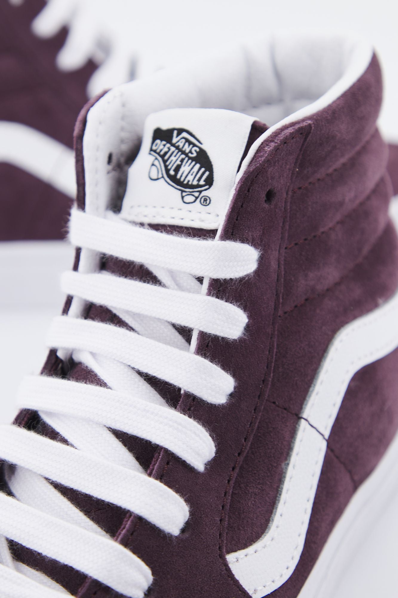 VANS UA SK8-HI en color VIOLETA (4)