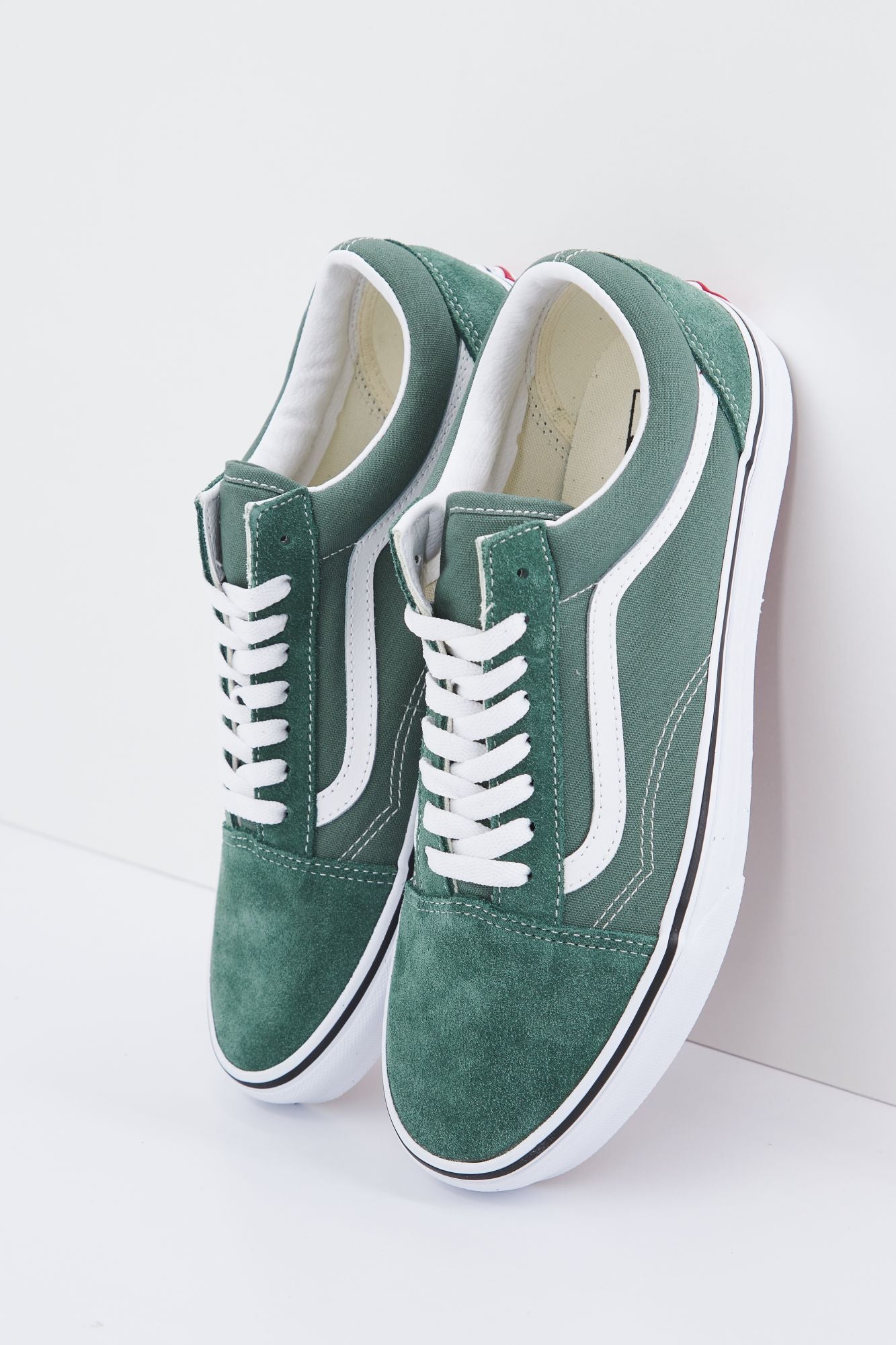 VANS UA OLD SKOOL en color VERDE (1)