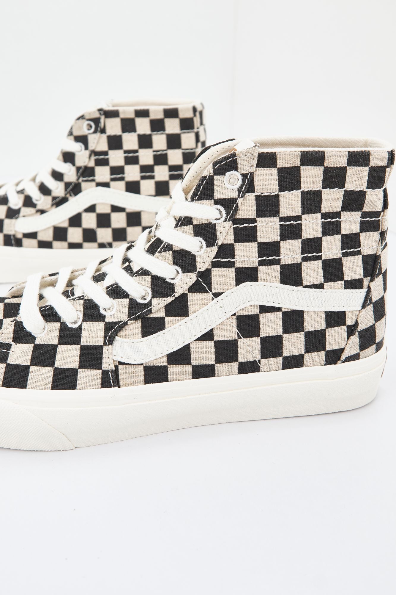 VANS SK8-HI en color BEIS (4)