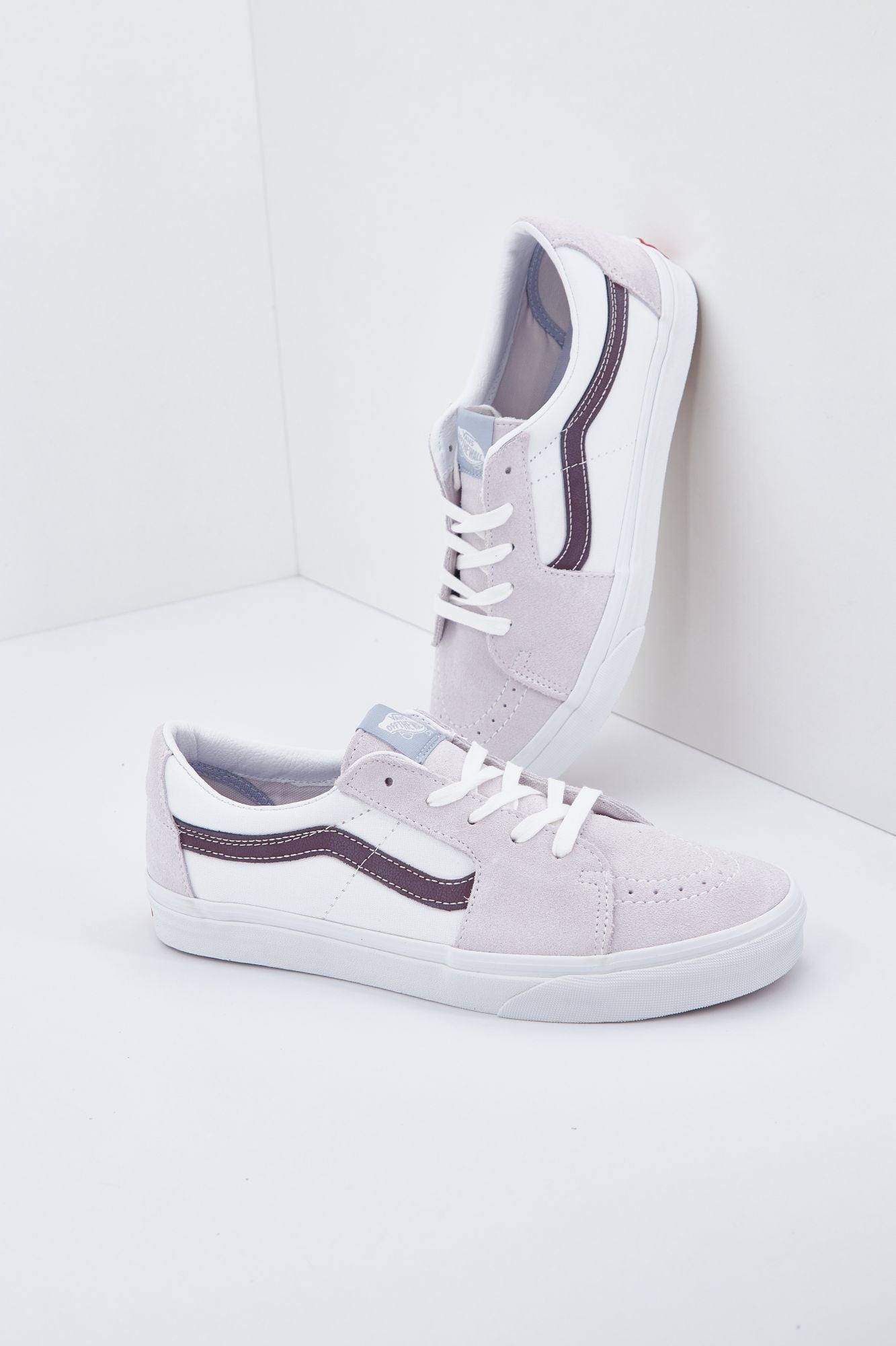 VANS UA SK8-LOW en color BEIS (1)