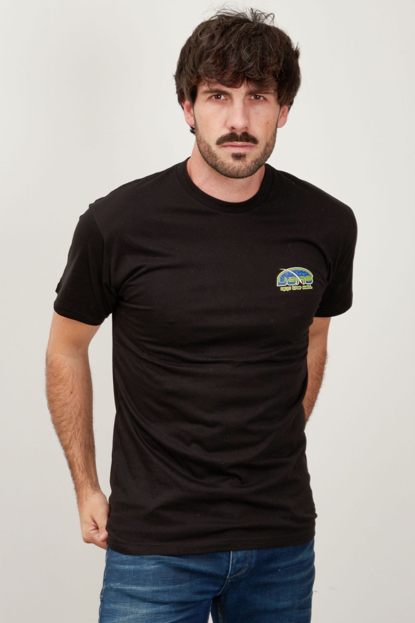 VANS DIGITALLY FREE en color NEGRO (1)