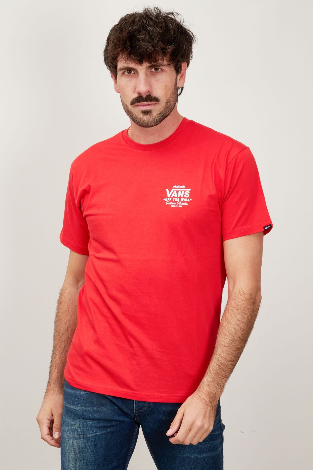 VANS HOLDER en color ROJO (2)