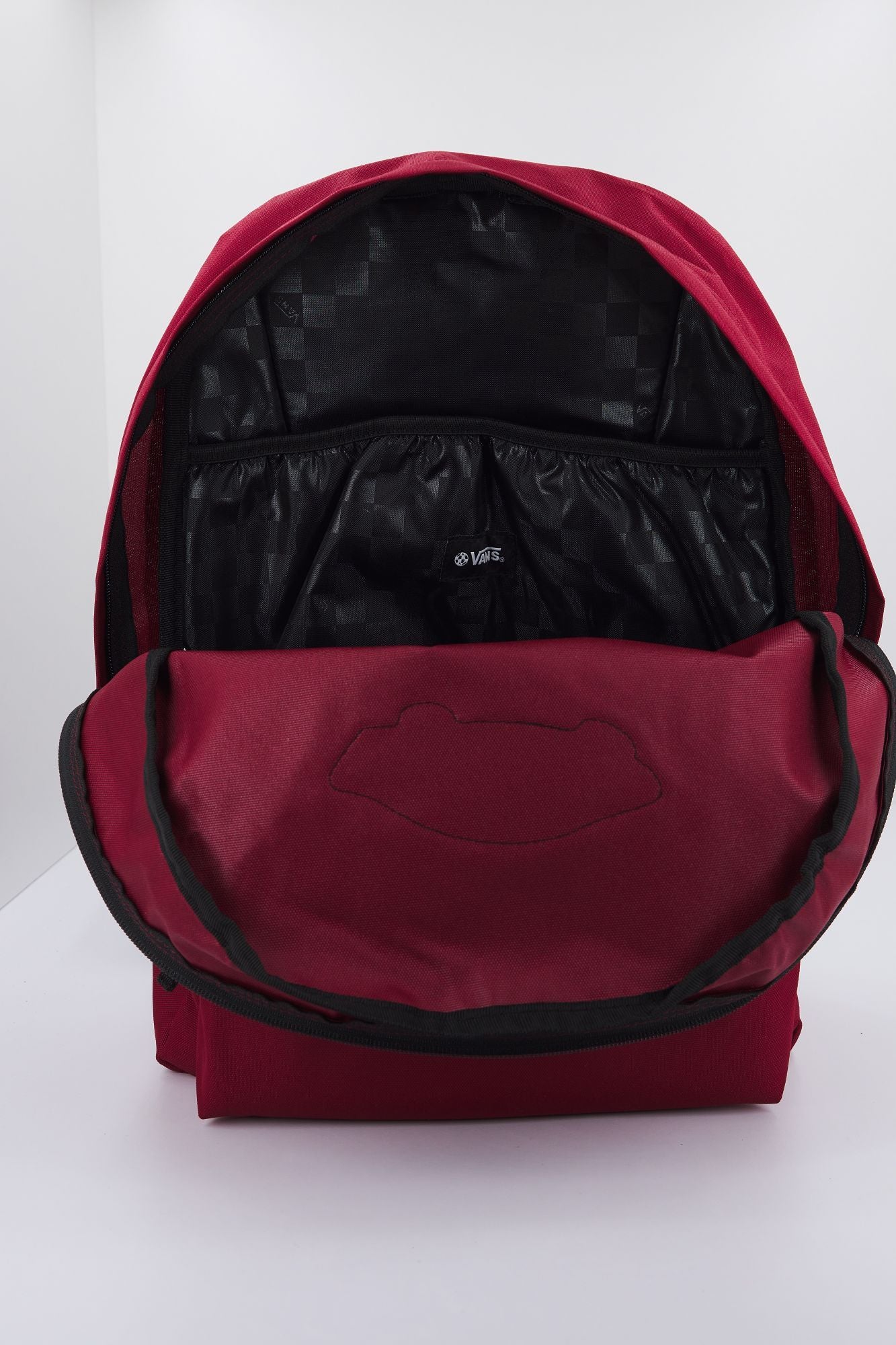 VANS VN0A3UI6J511 en color BURDEOS (4)
