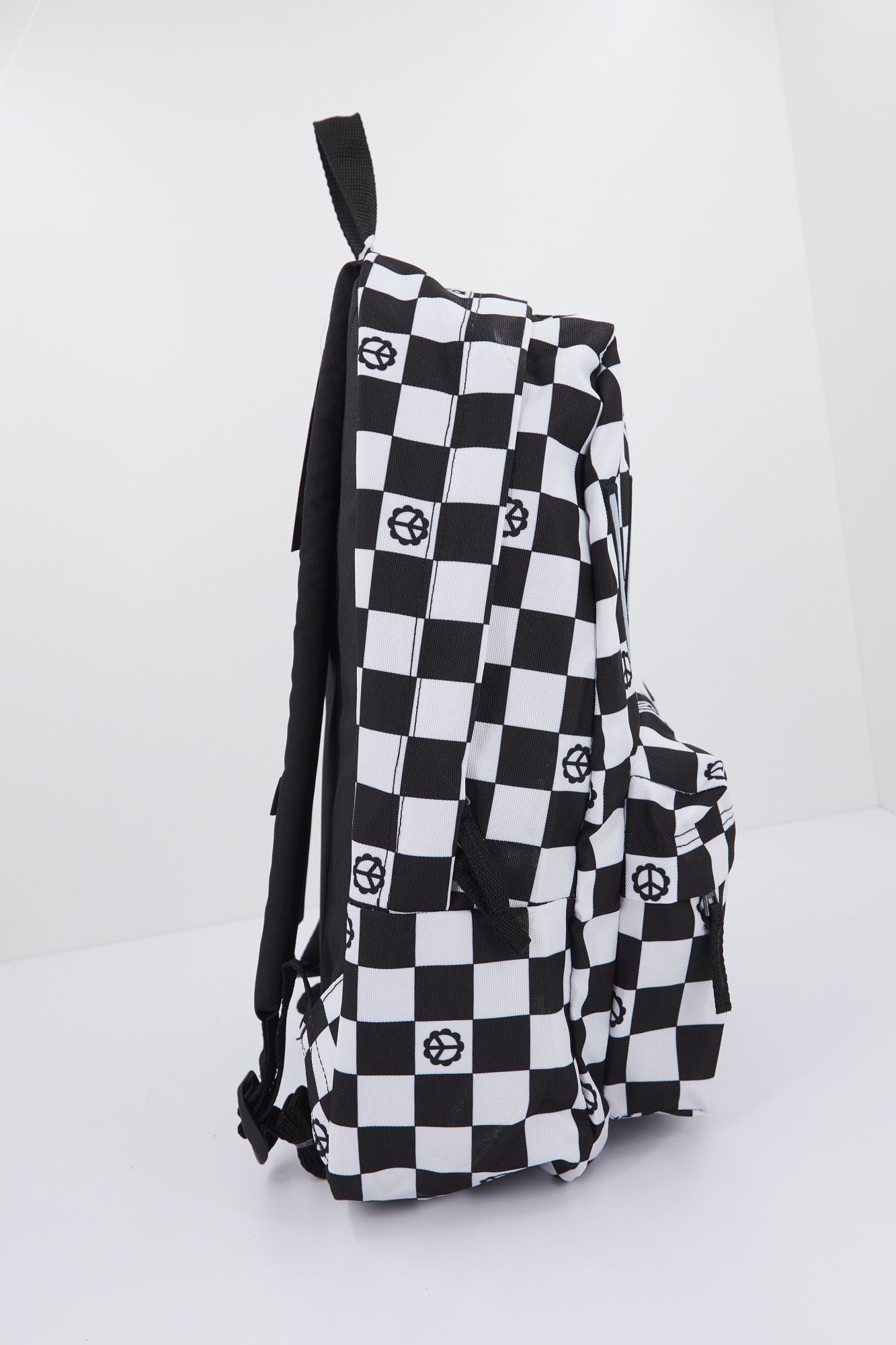 VANS VN0A3UI8XZD1 en color NEGRO (2)