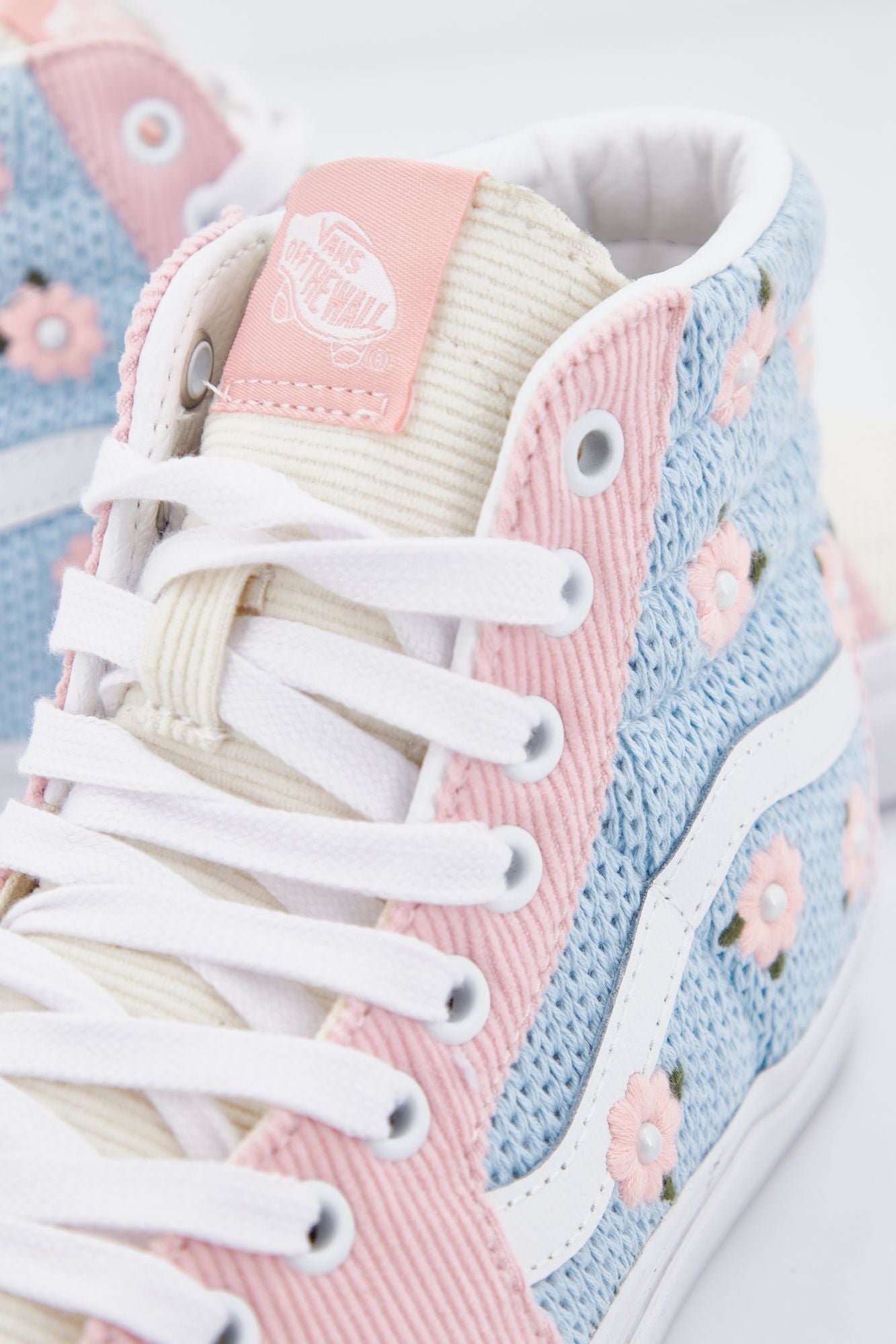 VANS UA SK8-HI en color ROSA (4)