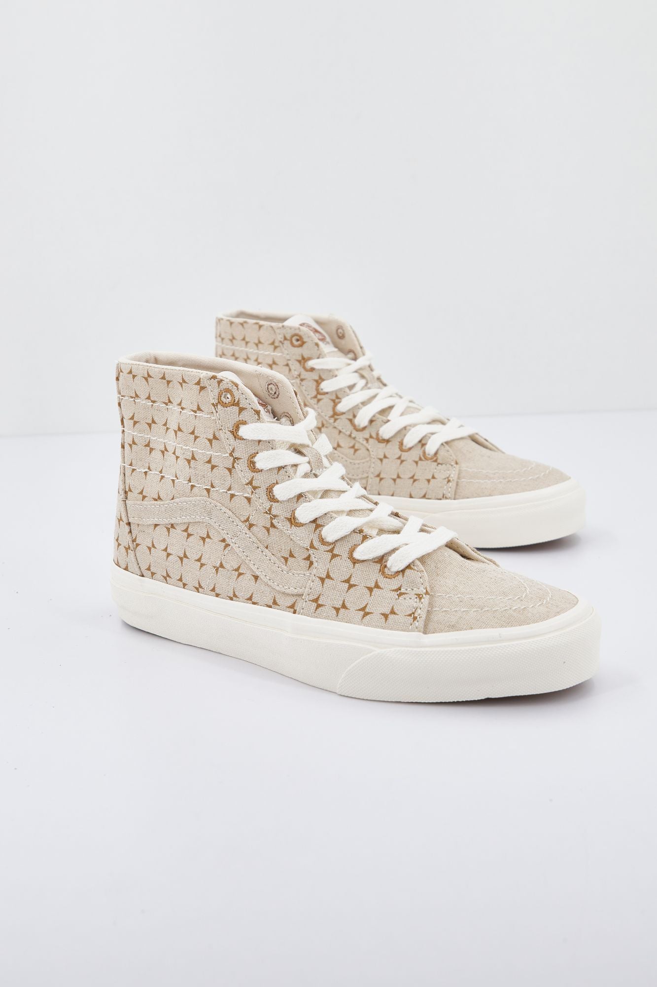 VANS UA SK8-HI en color BEIS (1)