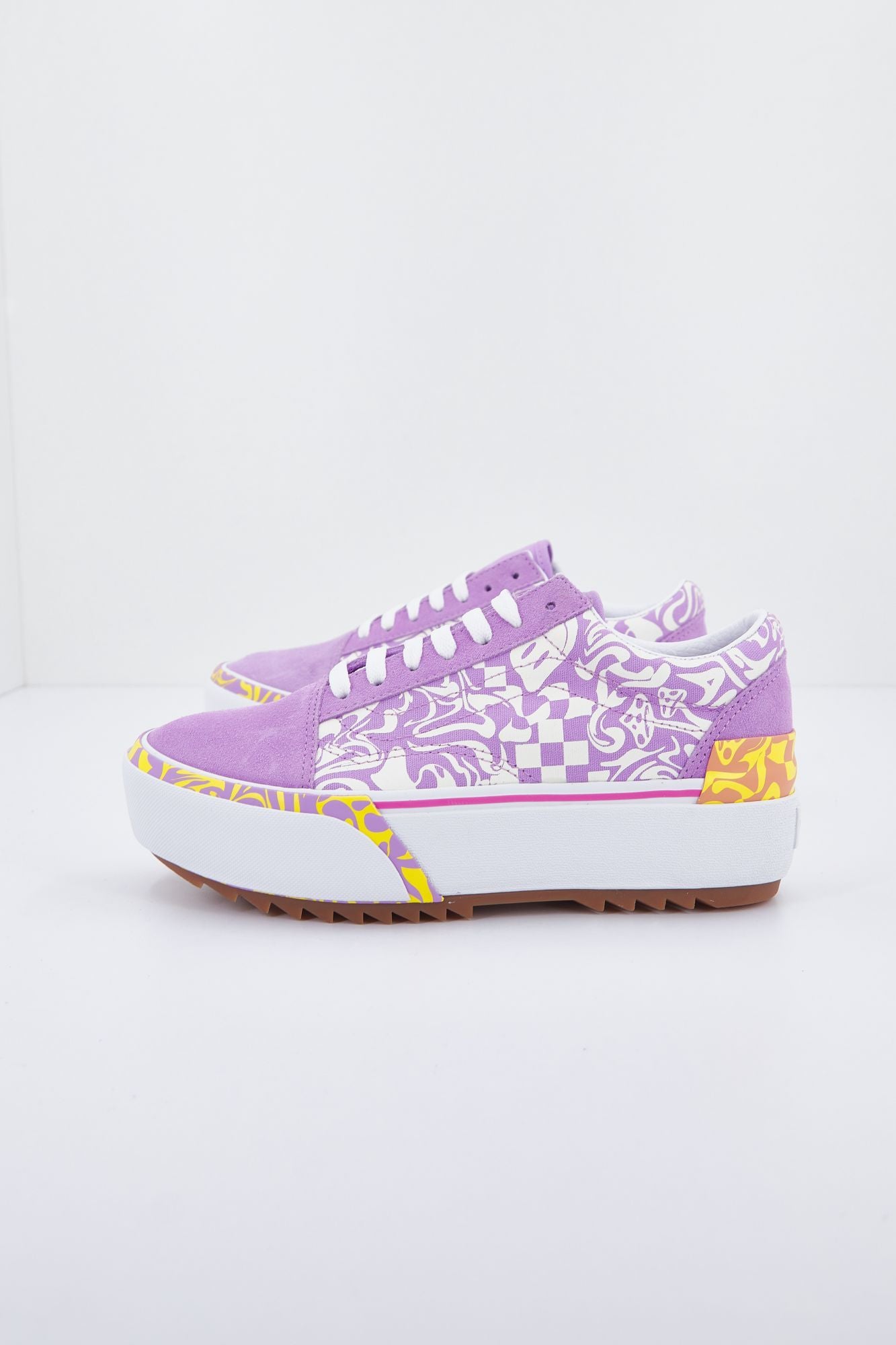 VANS UA OLD SKOOL en color VIOLETA (2)