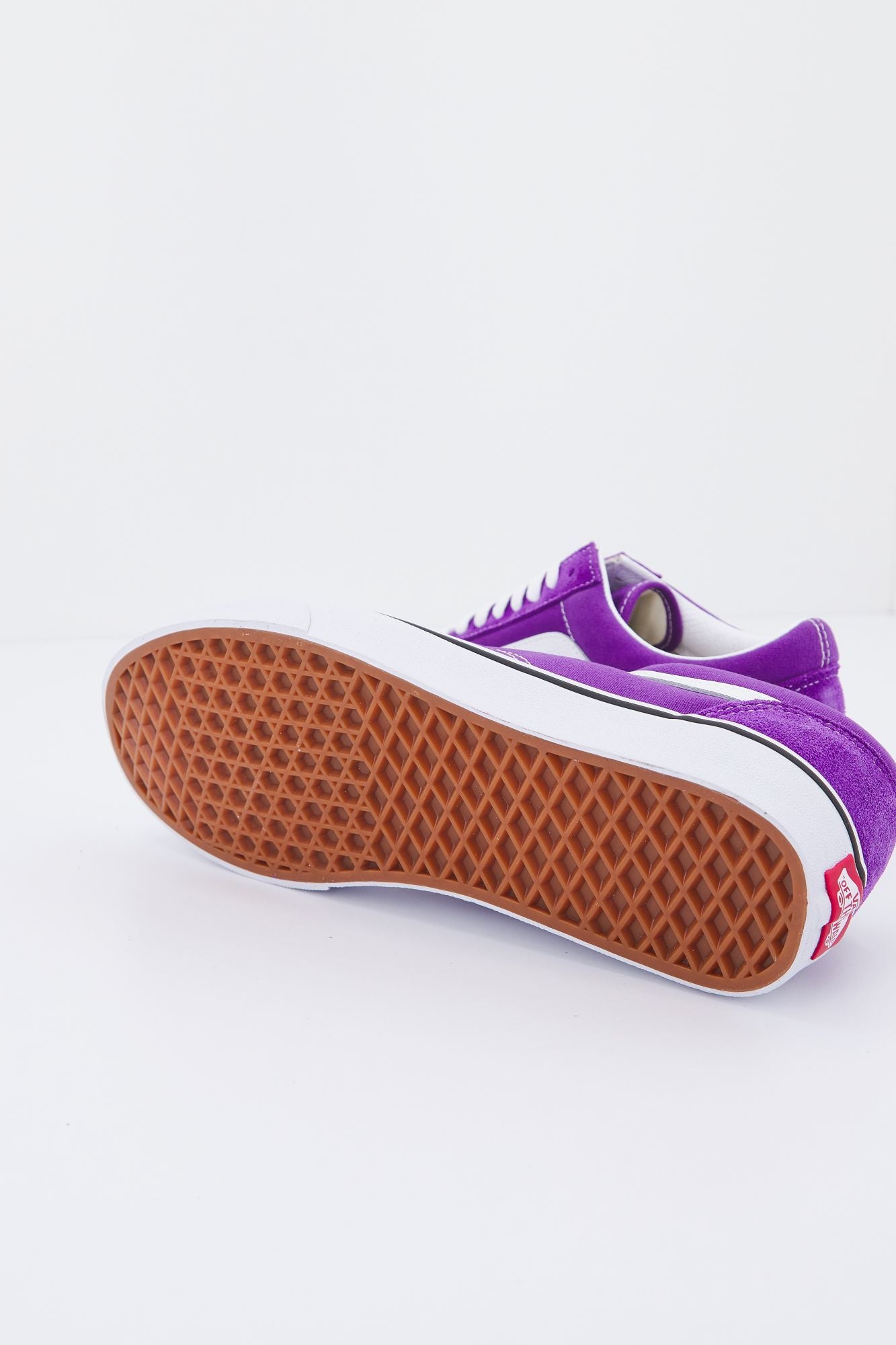 VANS UA OLD SKOOL en color VIOLETA (4)