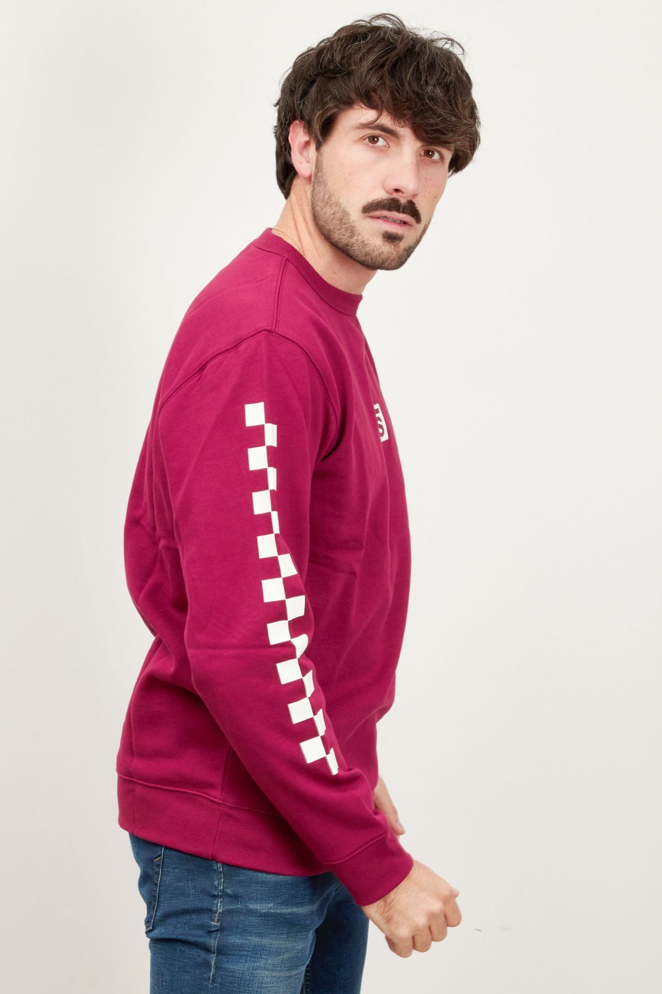 VANS VERSA STANDARD CREW en color BURDEOS (2)