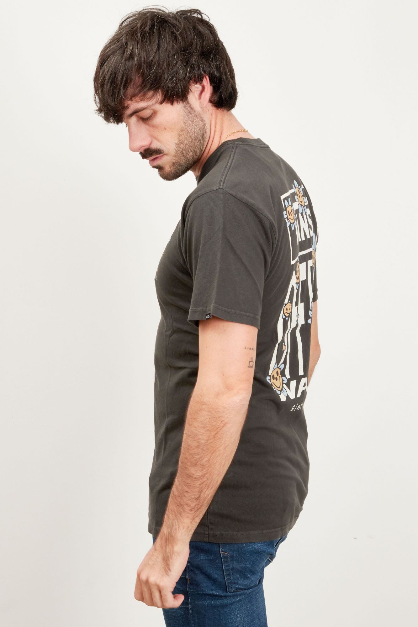 VANS TRIPPY GRIN FLORAL SS en color NEGRO (3)